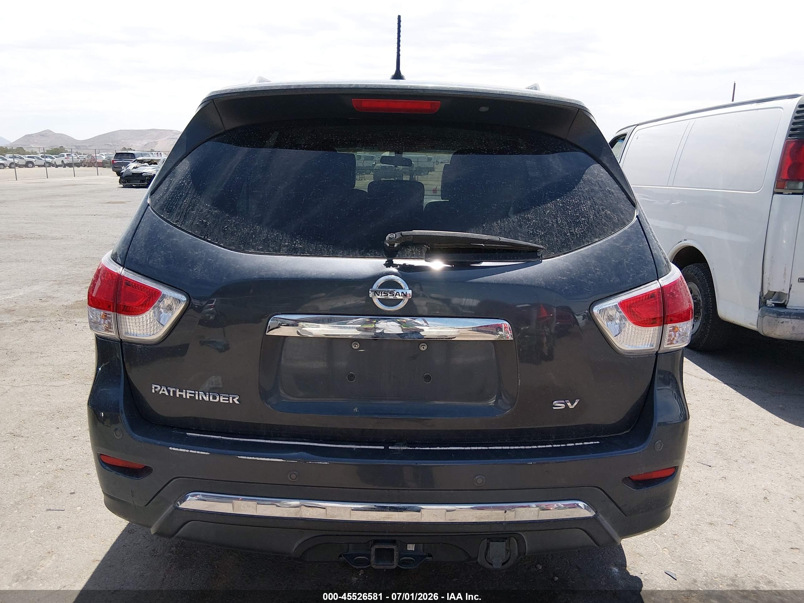 2013 Nissan Pathfinder Sv Gray vin: 5N1AR2MN3DC645365
