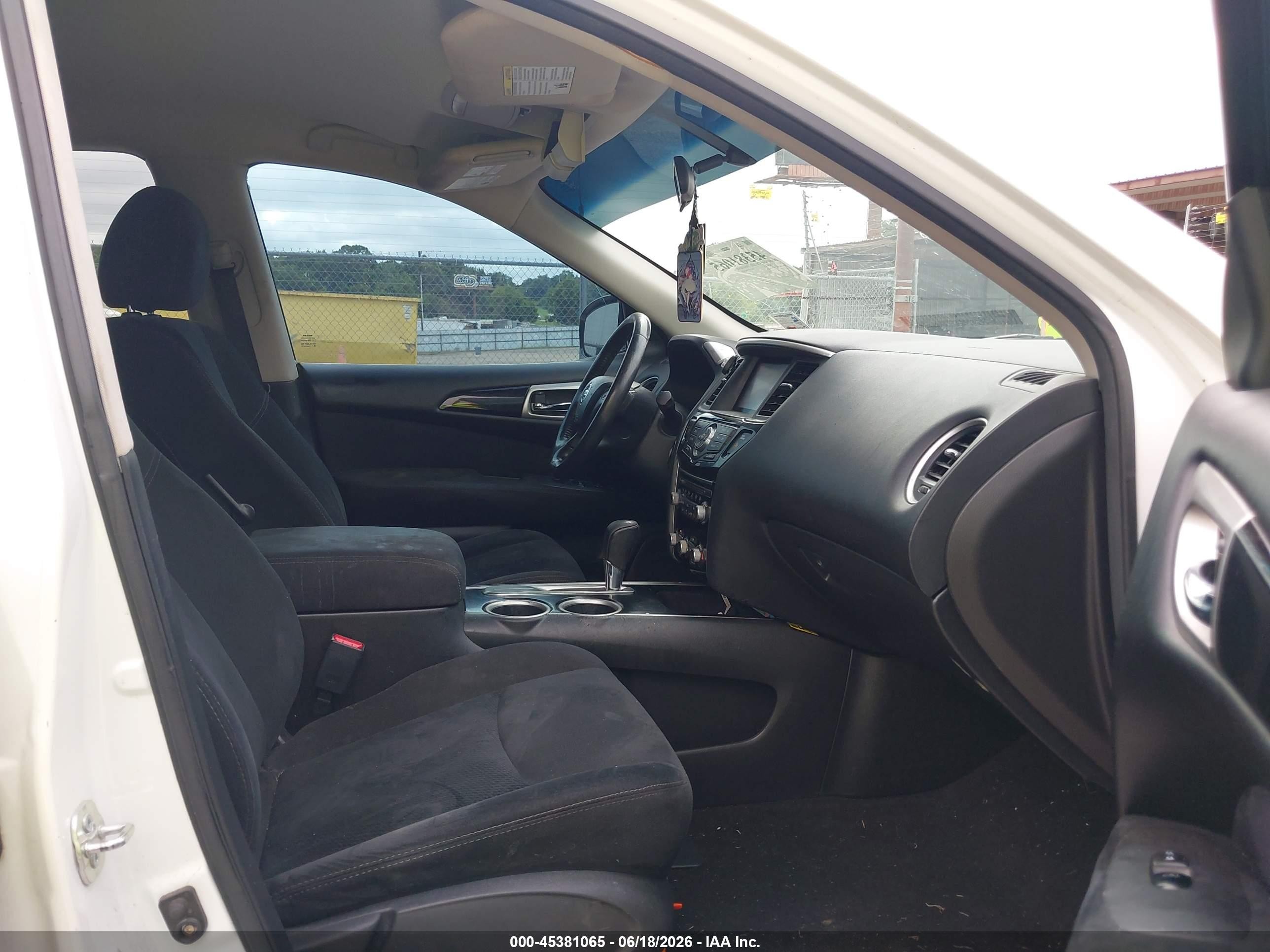 2013 Nissan Pathfinder Sv Белый vin: 5N1AR2MN3DC664305