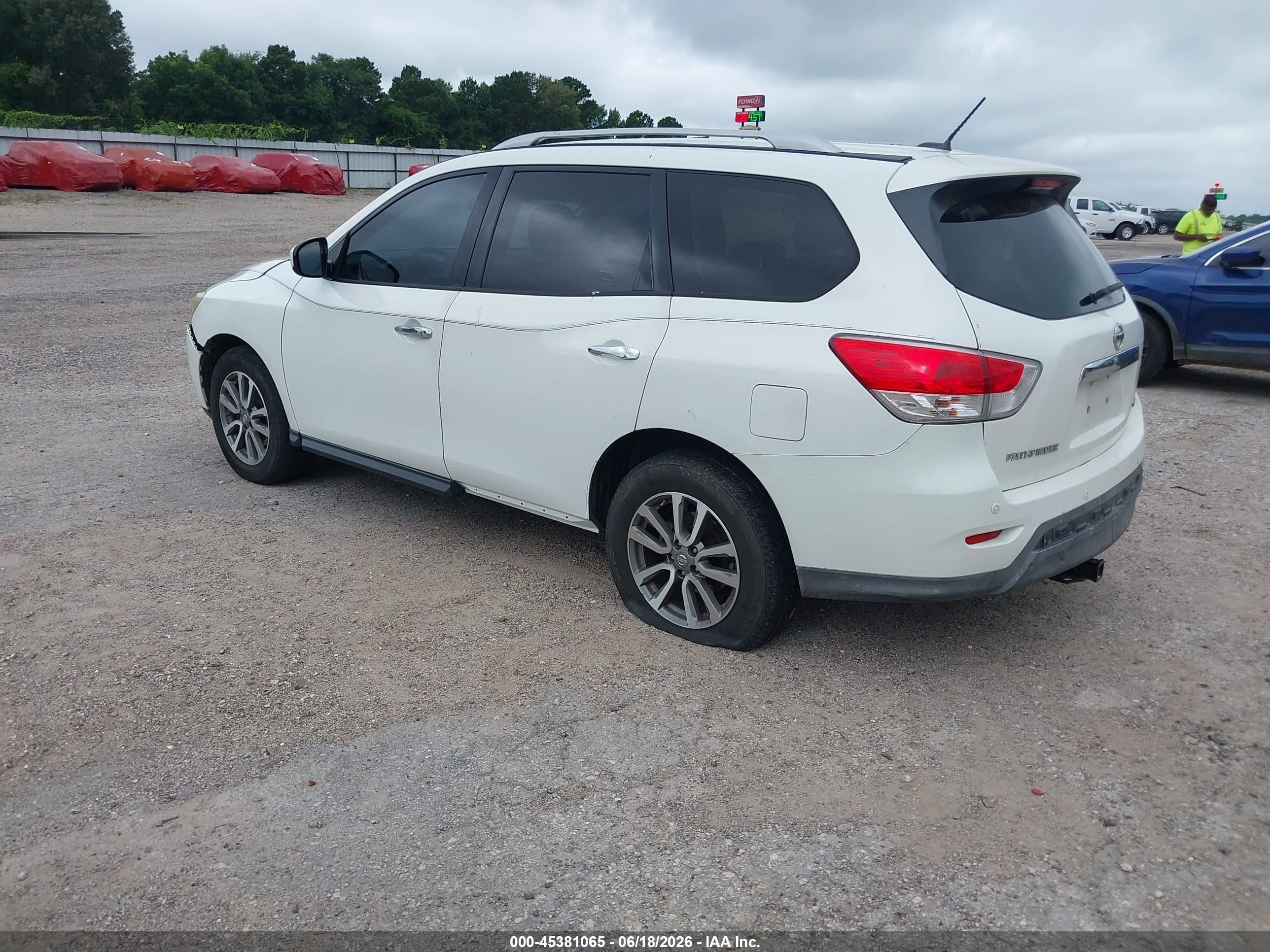 2013 Nissan Pathfinder Sv Белый vin: 5N1AR2MN3DC664305