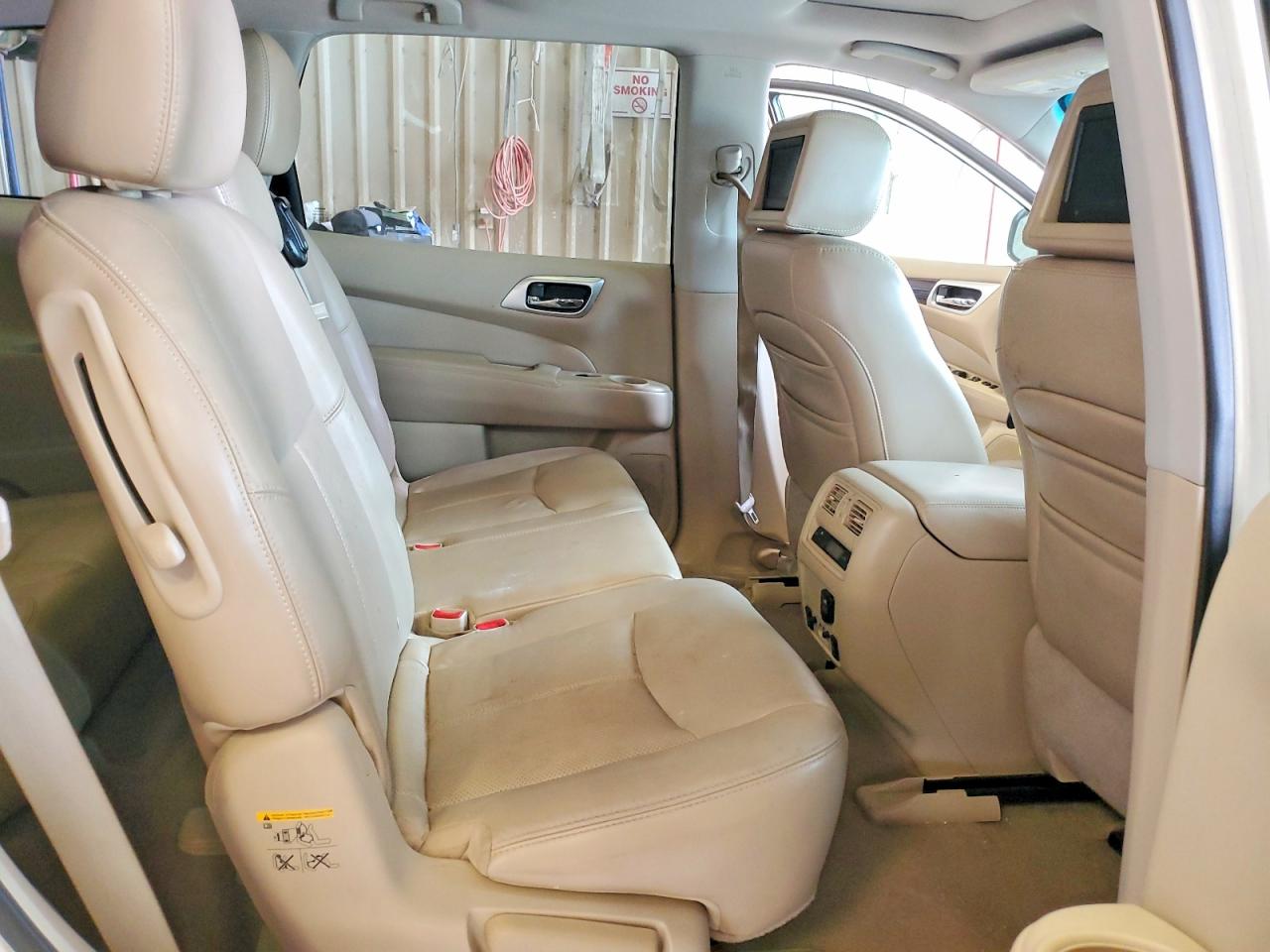 2013 Nissan Pathfinder S White vin: 5N1AR2MN3DC674767
