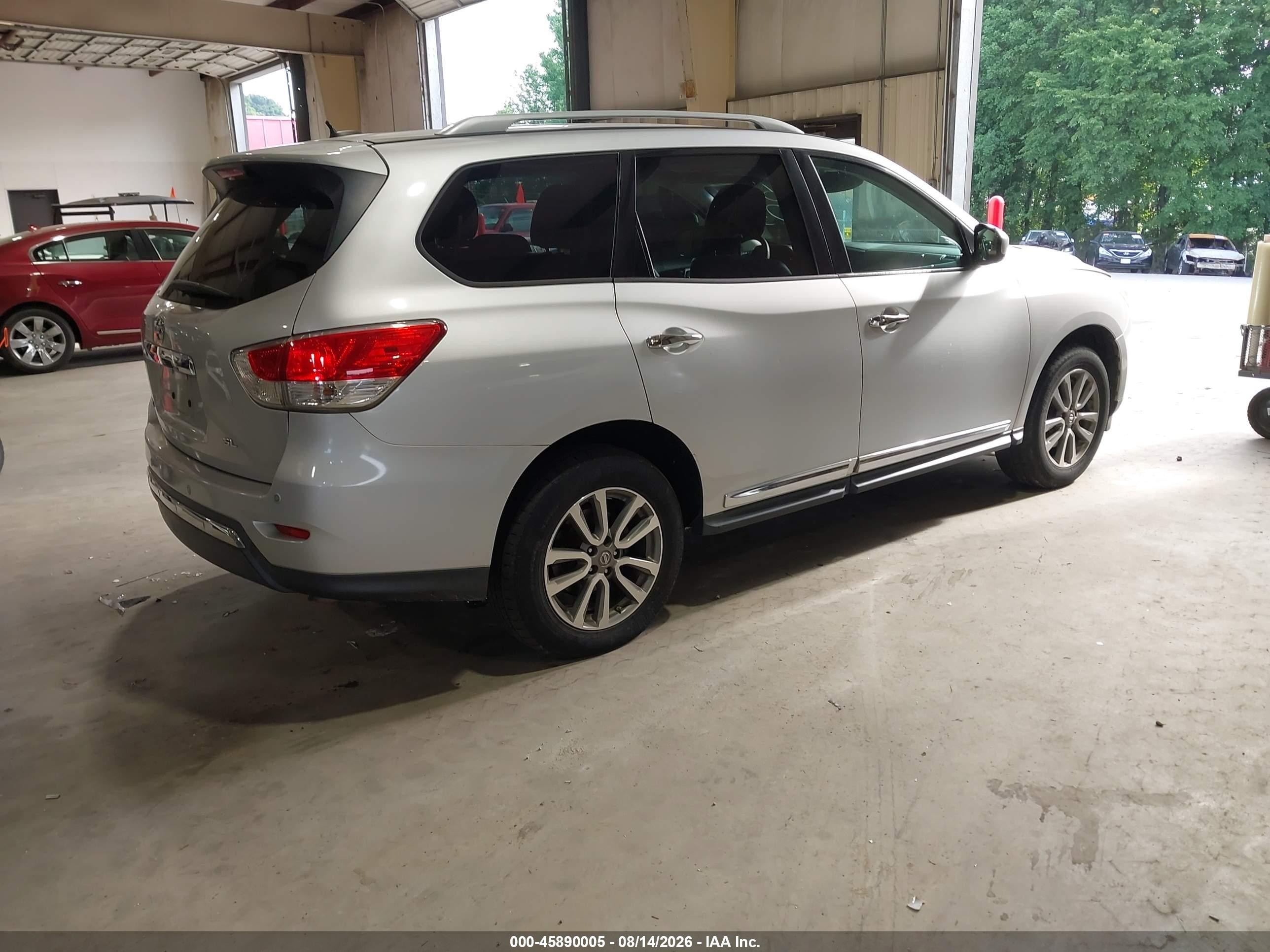 2013 Nissan Pathfinder Sl Silver vin: 5N1AR2MN3DC678141