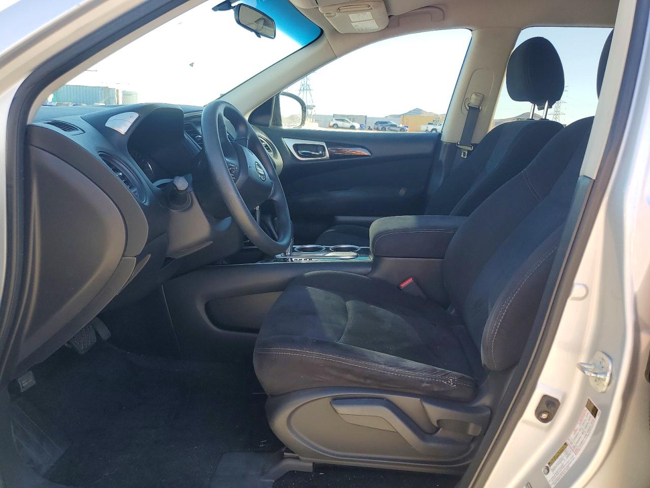 2013 Nissan Pathfinder S Silver vin: 5N1AR2MN3DC685137