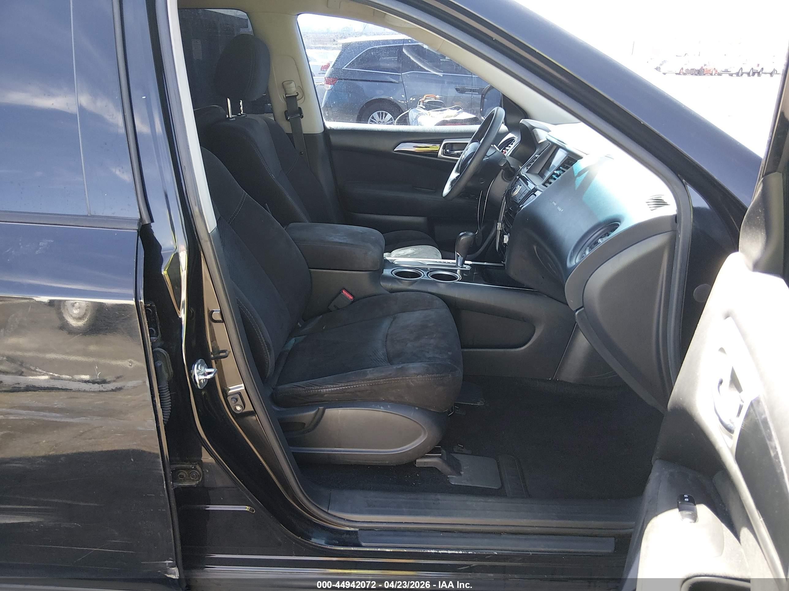 2014 Nissan Pathfinder S Black vin: 5N1AR2MN3EC618216