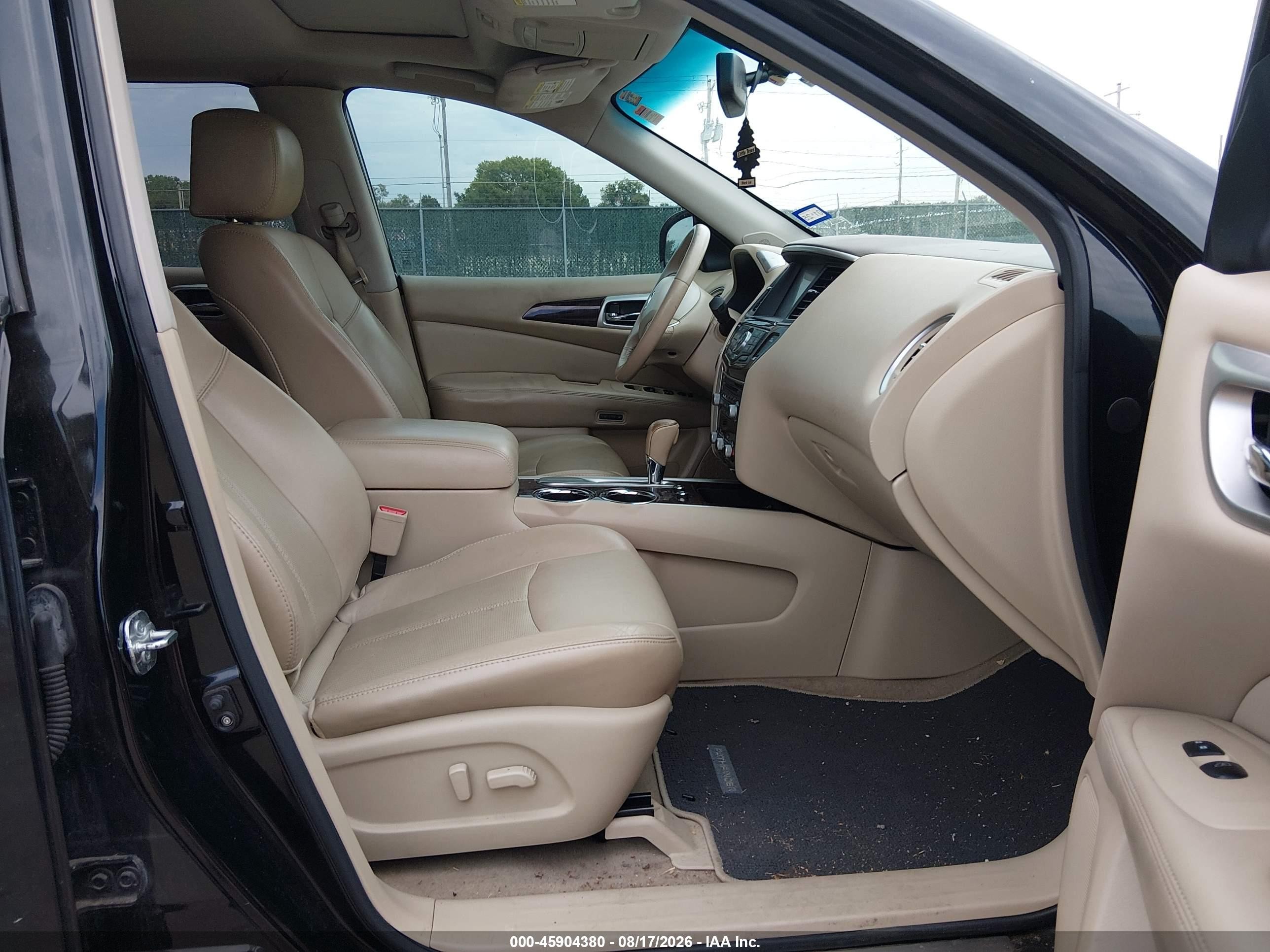 2014 Nissan Pathfinder Platinum Black vin: 5N1AR2MN3EC629183