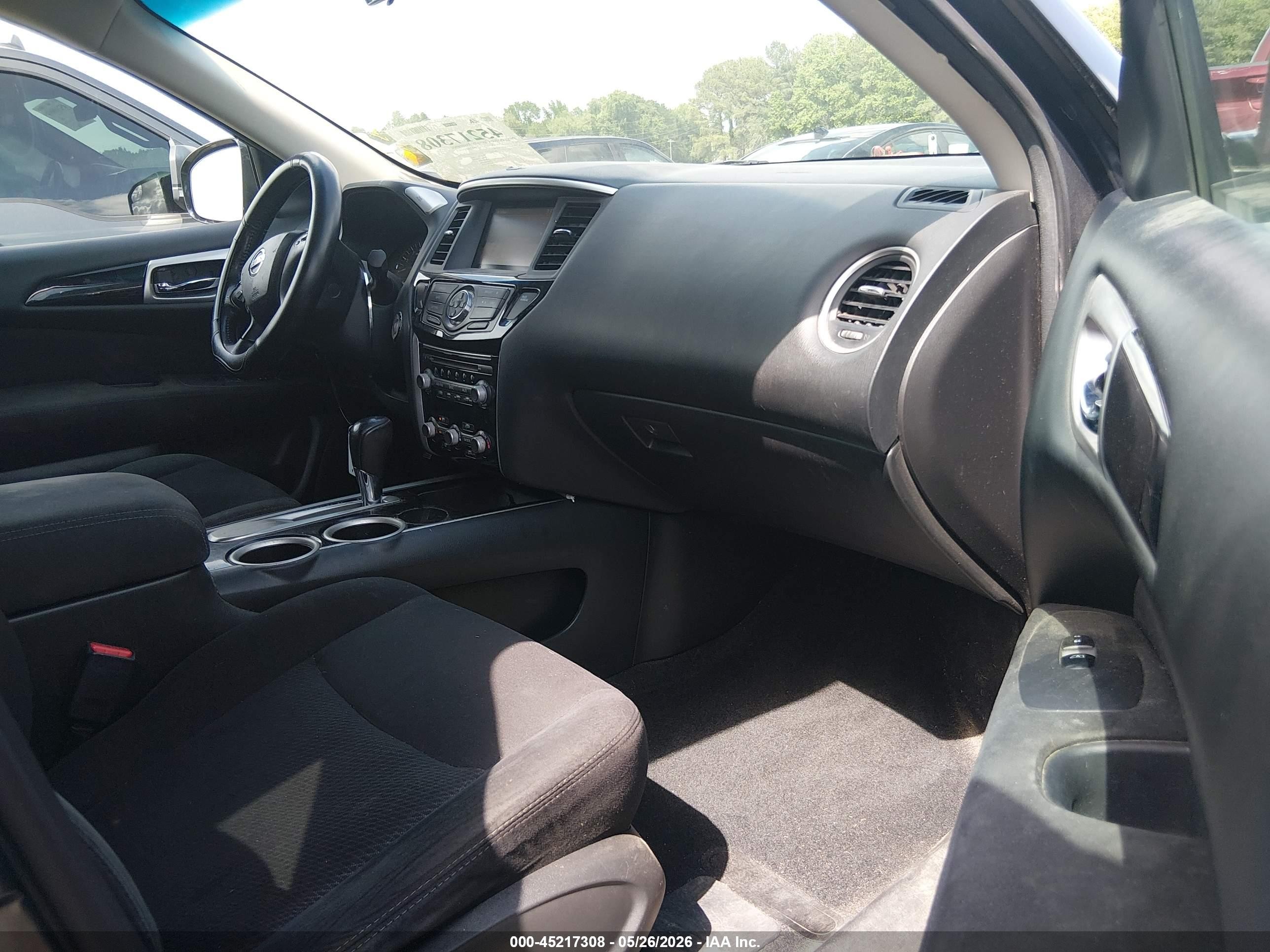 2014 Nissan Pathfinder Sv Черный vin: 5N1AR2MN3EC630785