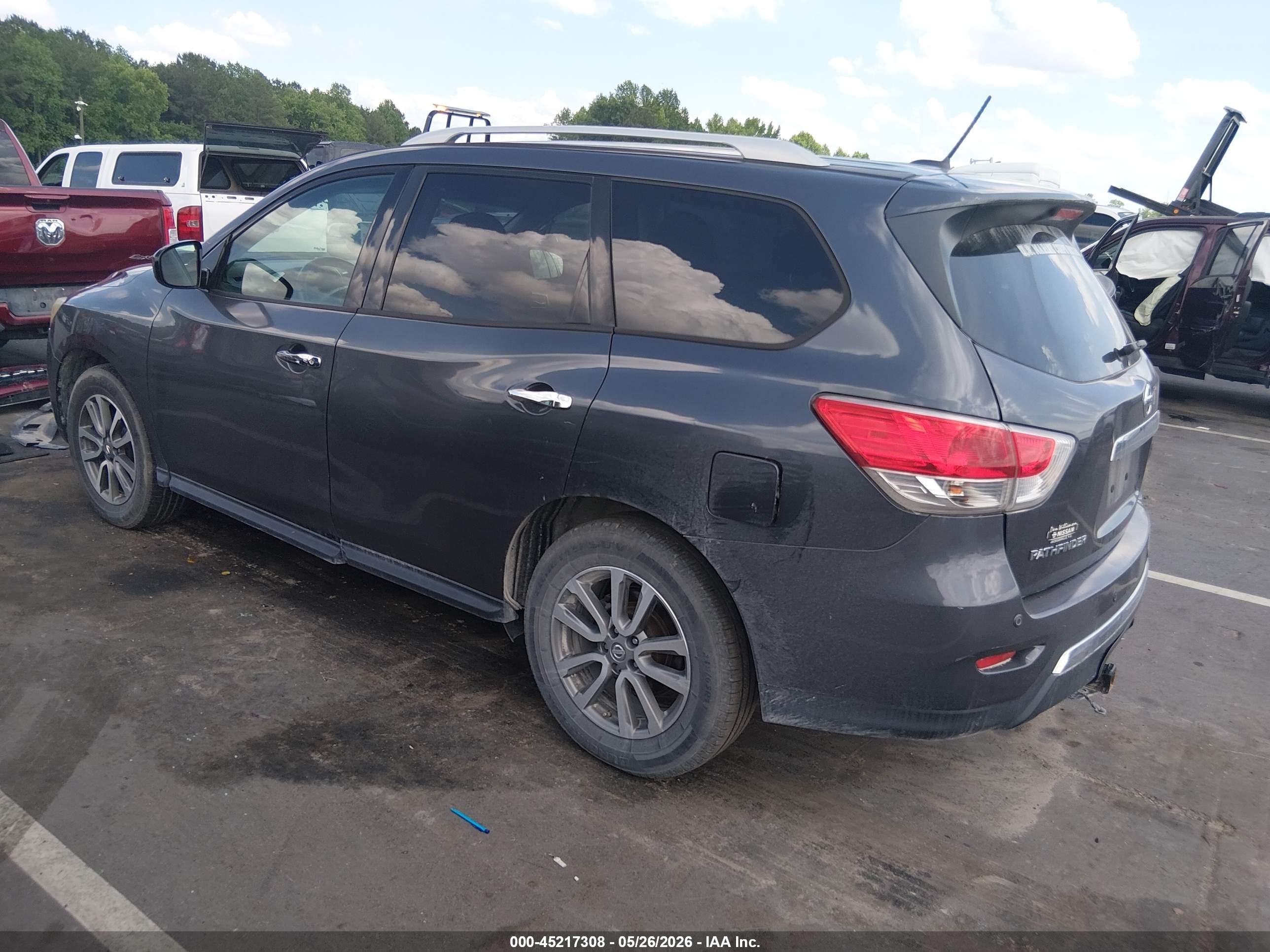 2014 Nissan Pathfinder Sv Черный vin: 5N1AR2MN3EC630785