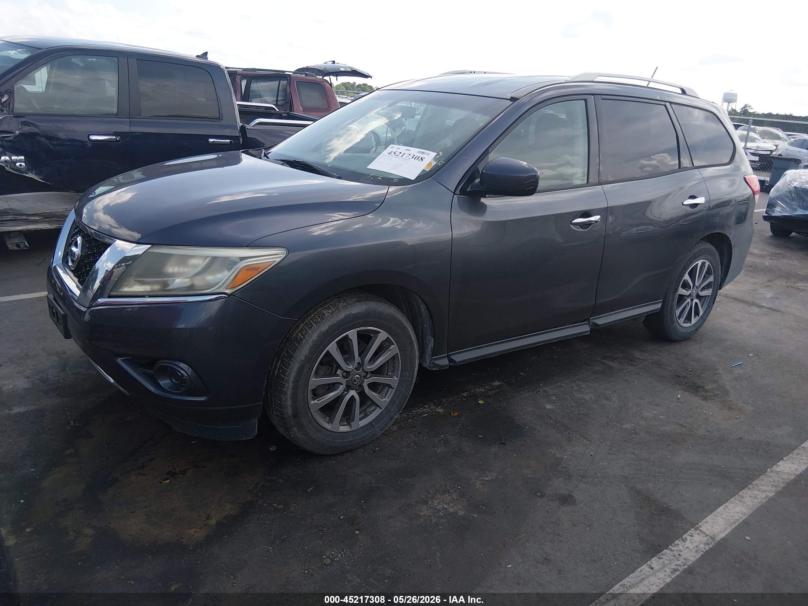 2014 Nissan Pathfinder Sv Черный vin: 5N1AR2MN3EC630785