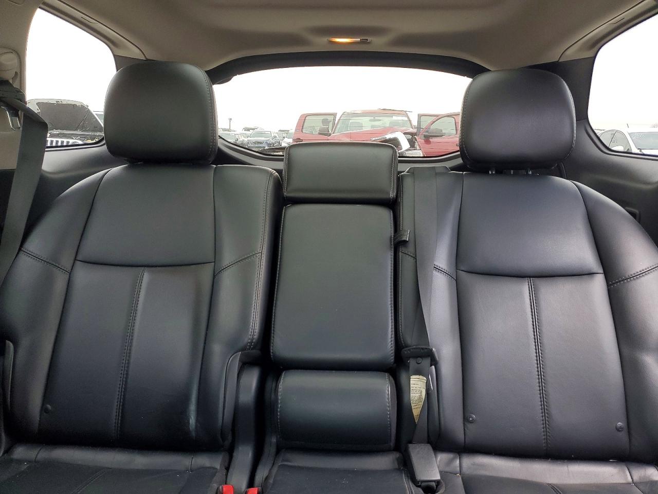 2014 Nissan Pathfinder Sl White vin: 5N1AR2MN3EC643570