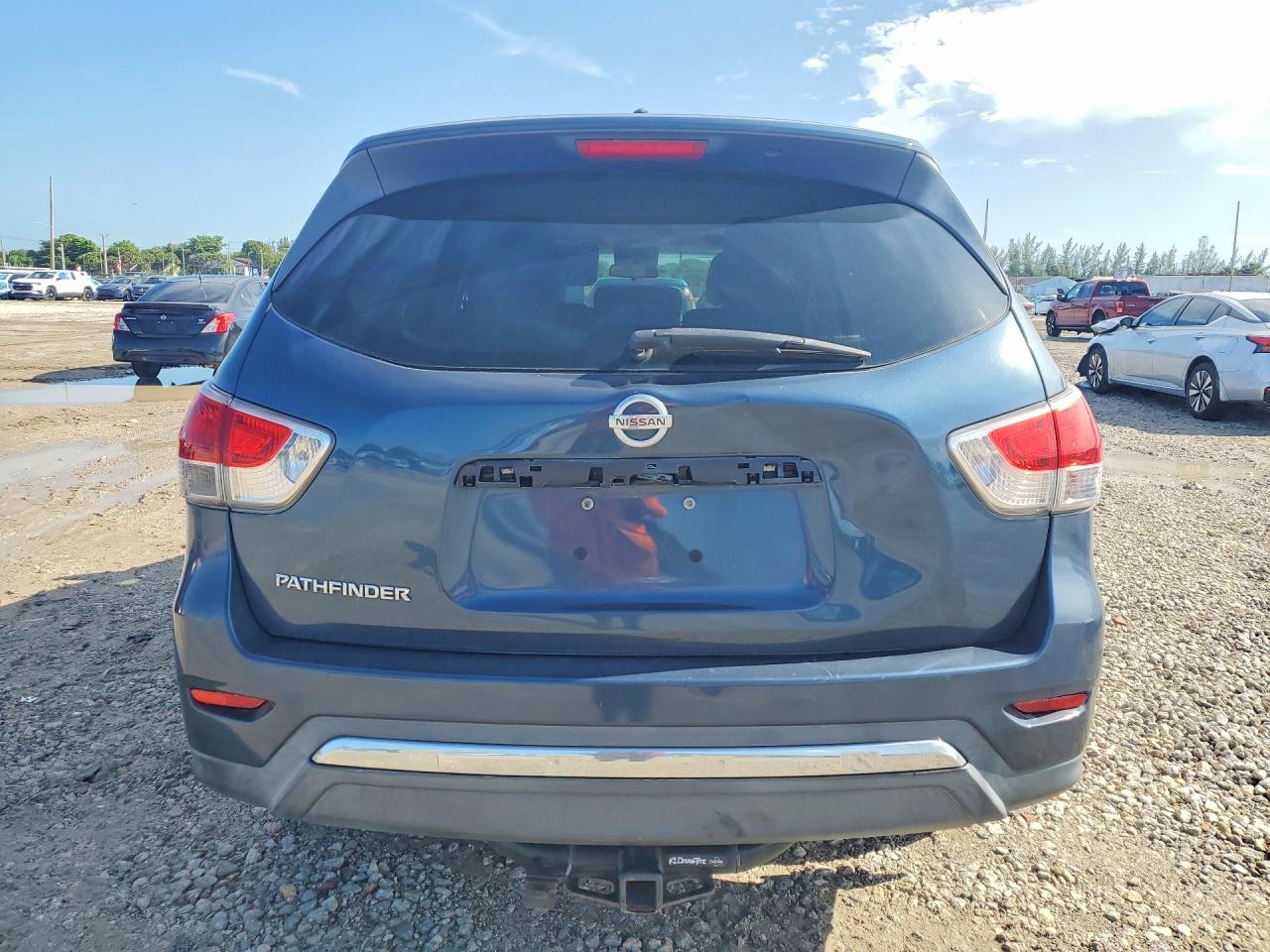 2014 Nissan Pathfinder S Blue vin: 5N1AR2MN3EC646744