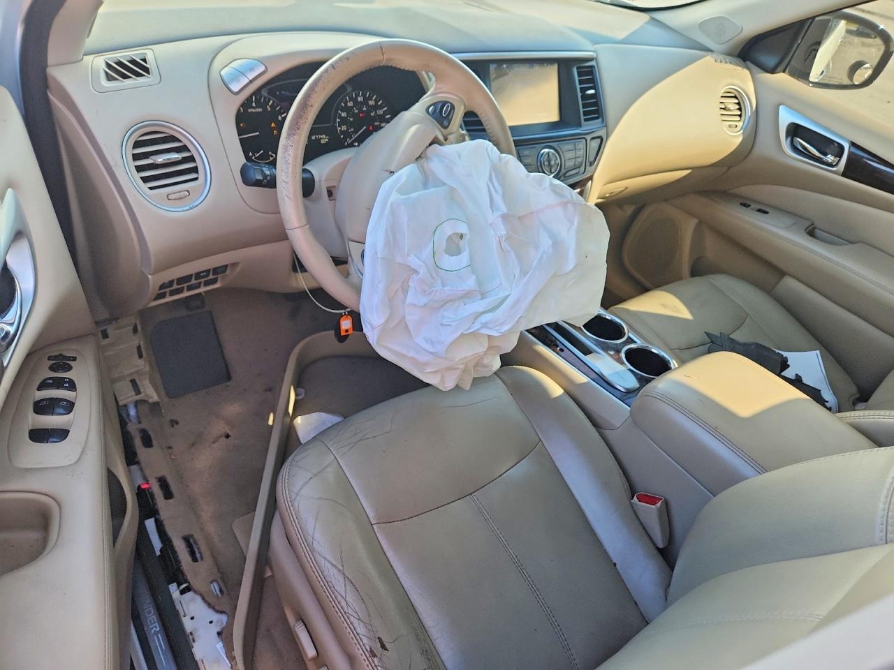 2014 Nissan Pathfinder Sl Белый vin: 5N1AR2MN3EC683776