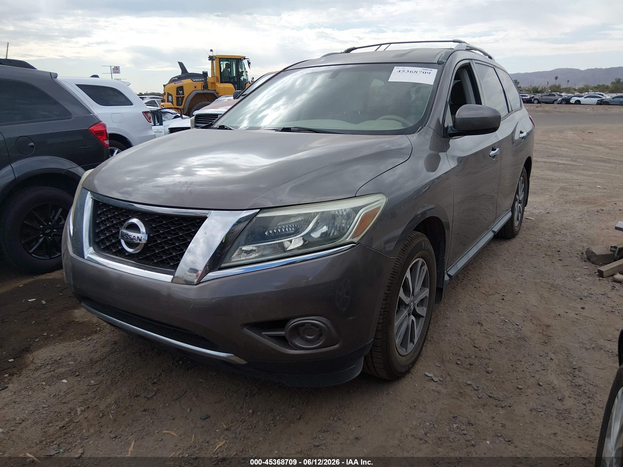 2014 Nissan Pathfinder Sv Gray vin: 5N1AR2MN3EC693093