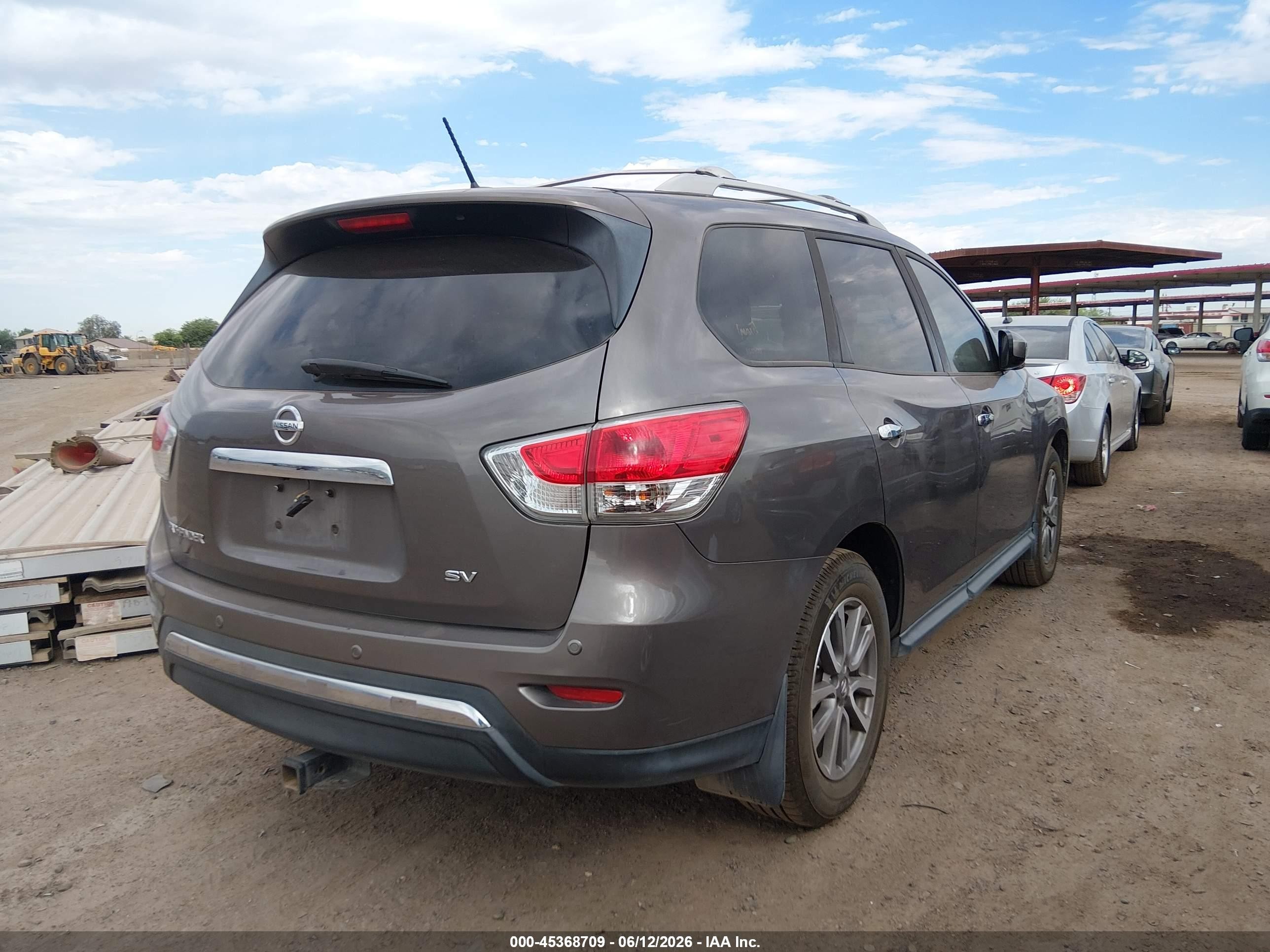 2014 Nissan Pathfinder Sv Gray vin: 5N1AR2MN3EC693093