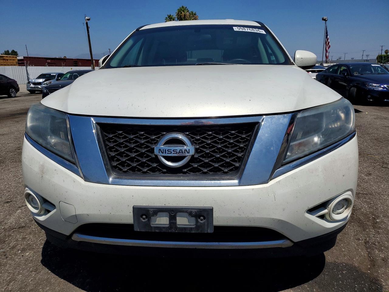 2014 Nissan Pathfinder S White vin: 5N1AR2MN3EC702276