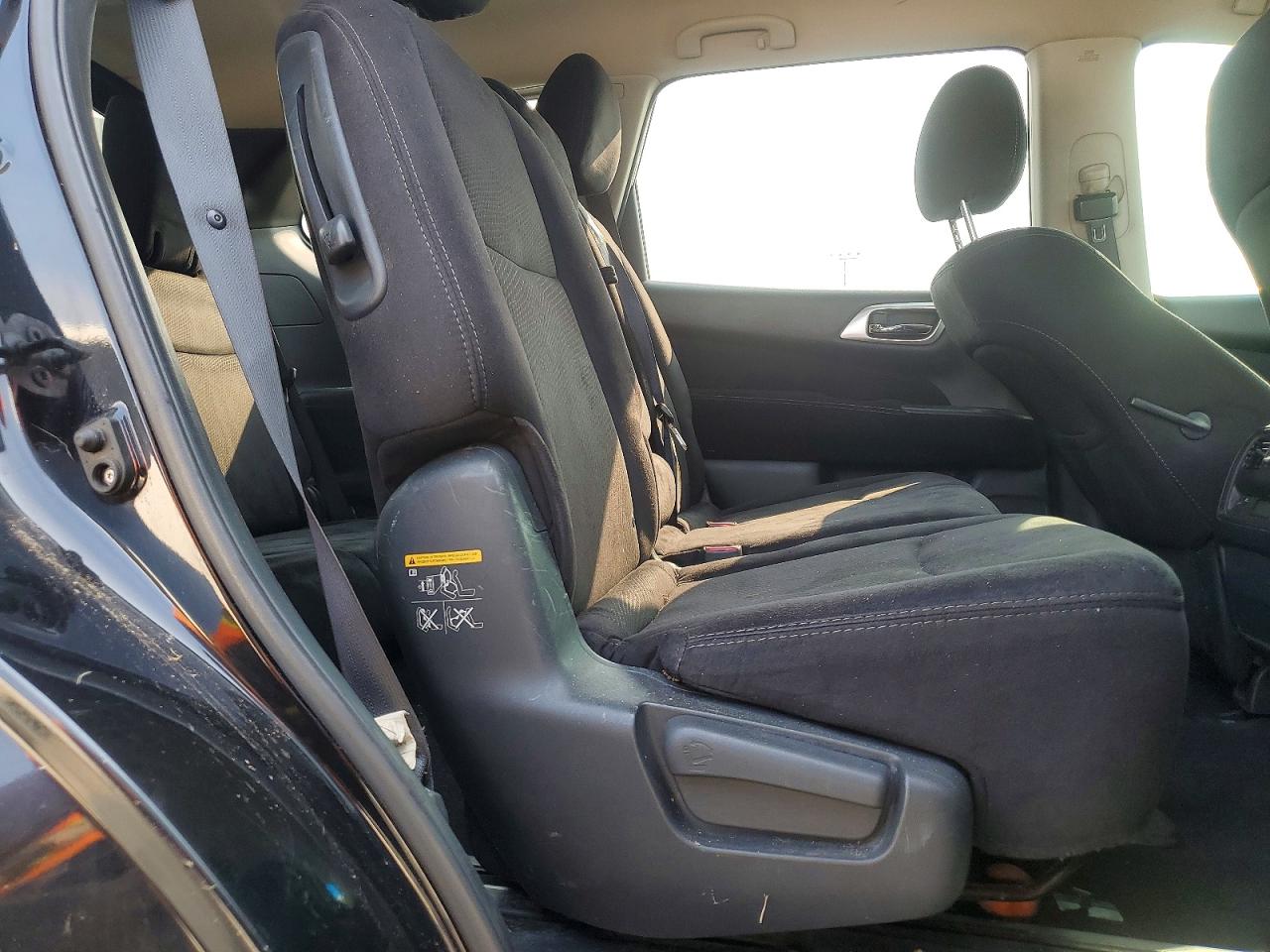 2014 Nissan Pathfinder Sv Black vin: 5N1AR2MN3EC705162