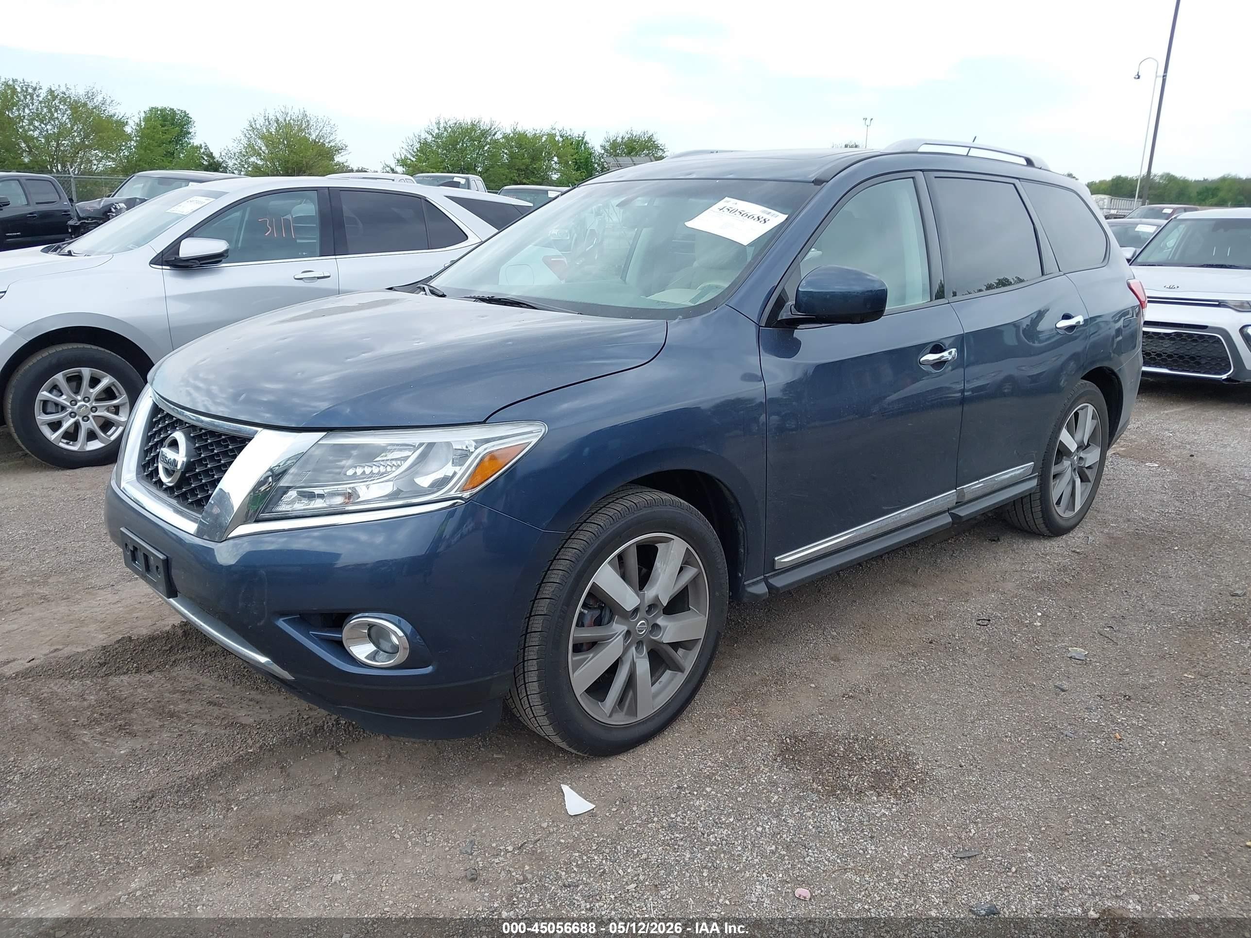 2015 Nissan Pathfinder Platinum/s/sl/sv Синий vin: 5N1AR2MN3FC602941