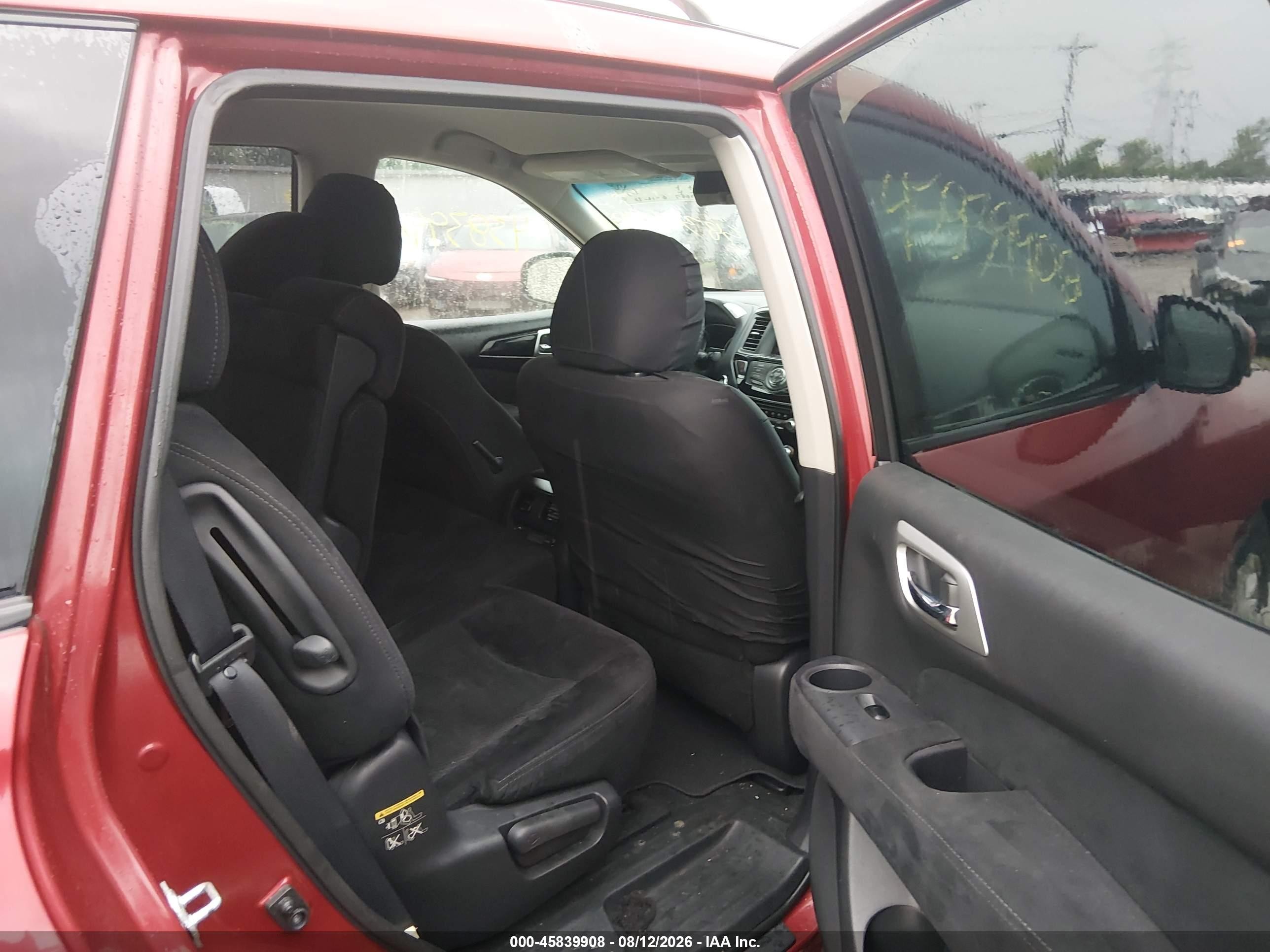 2015 Nissan Pathfinder Platinum/s/sl/sv Maroon vin: 5N1AR2MN3FC608528
