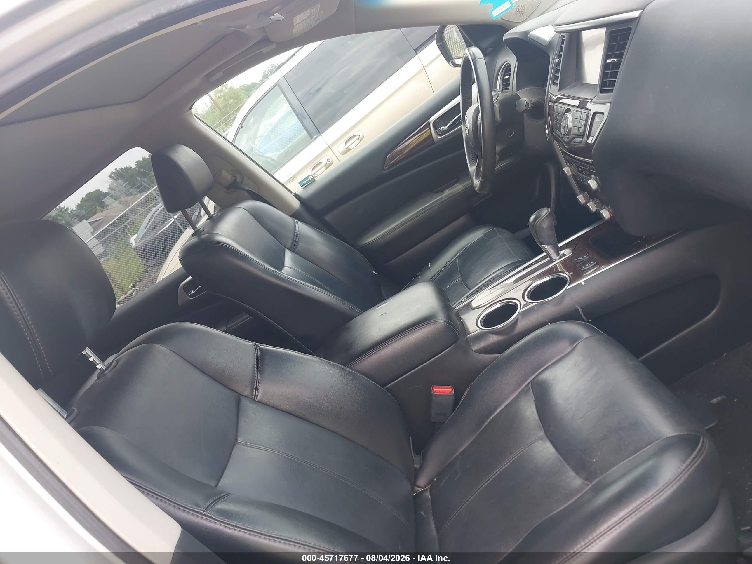 2015 Nissan Pathfinder Sl Серебряный vin: 5N1AR2MN3FC615026