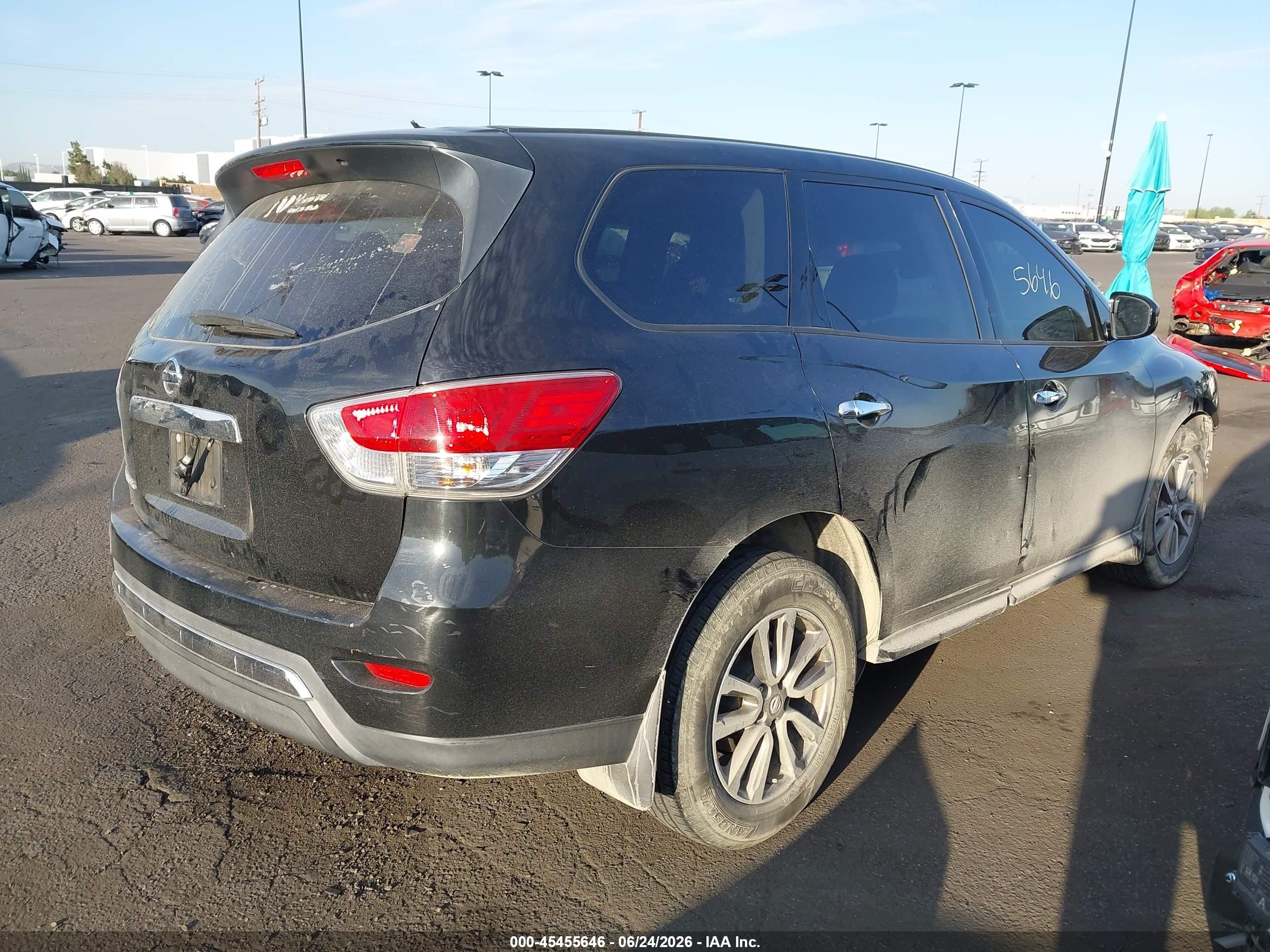 2015 Nissan Pathfinder S Black vin: 5N1AR2MN3FC643201