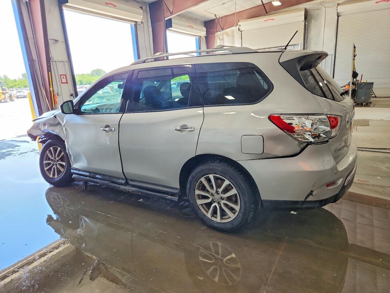 2015 Nissan Pathfinder Sv Серебряный vin: 5N1AR2MN3FC651475