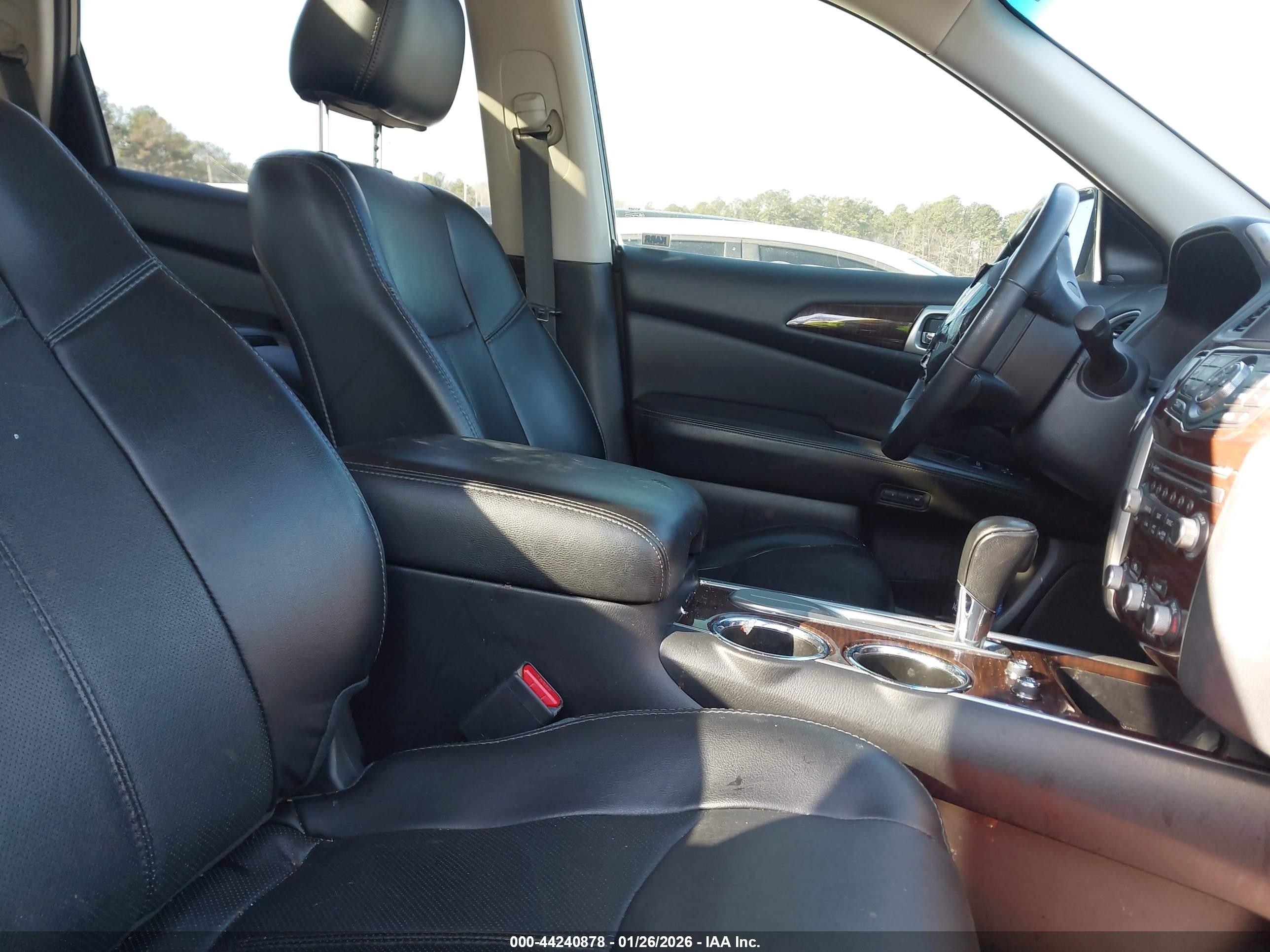 2015 Nissan Pathfinder Platinum Silver vin: 5N1AR2MN3FC671676