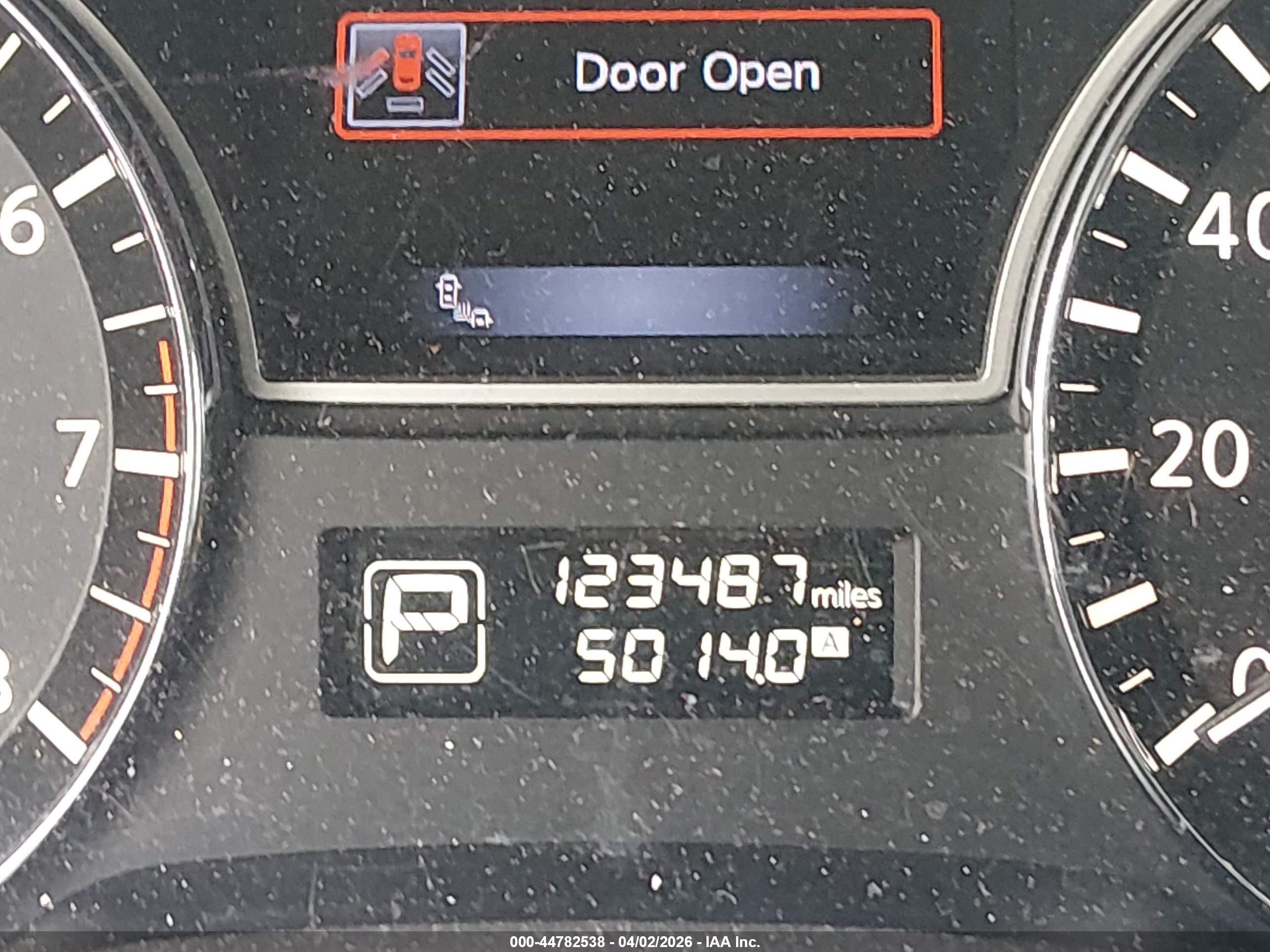 2015 Nissan Pathfinder Platinum Burgundy vin: 5N1AR2MN3FC677283