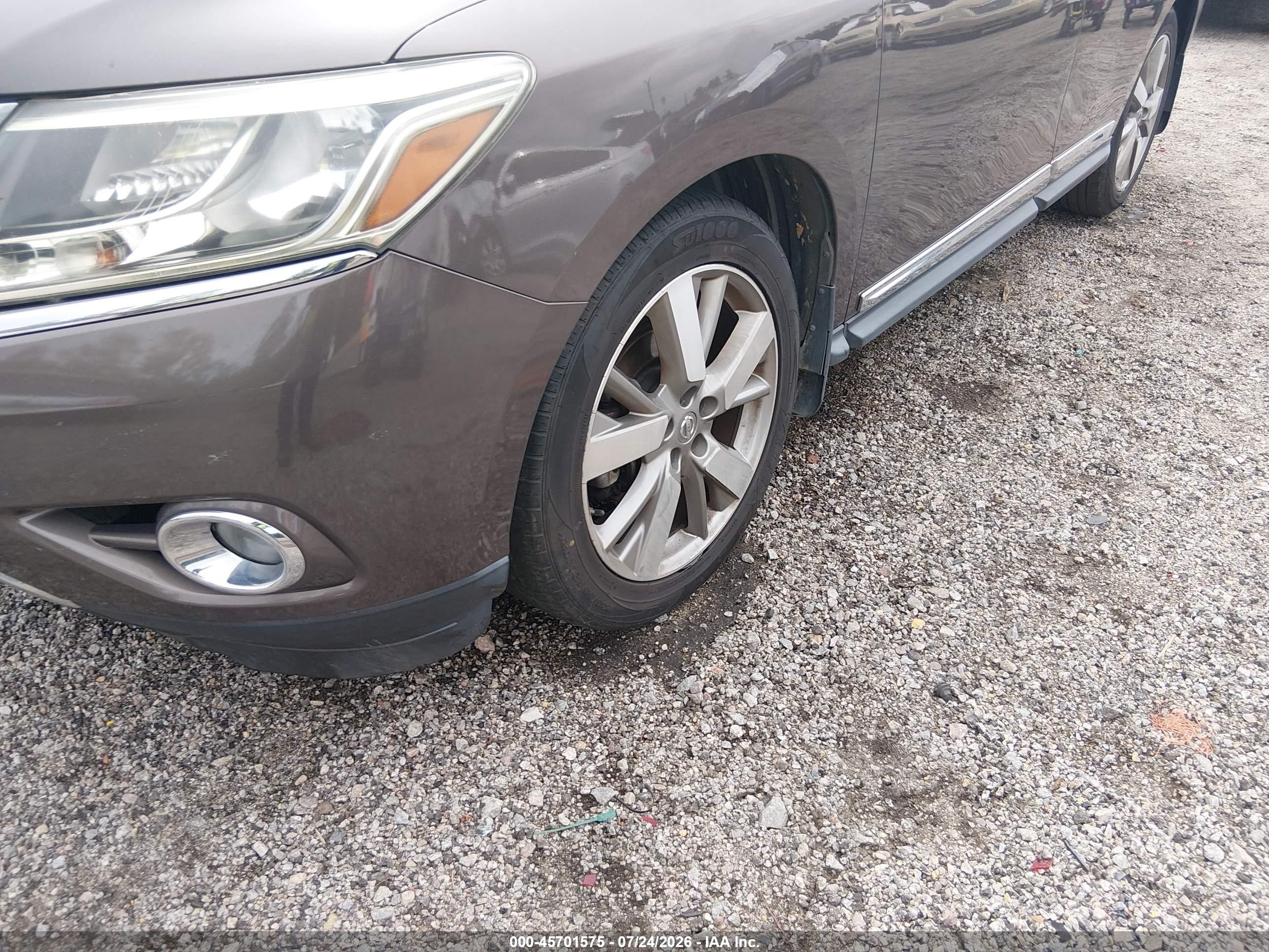 2015 Nissan Pathfinder Platinum Brown vin: 5N1AR2MN3FC678823