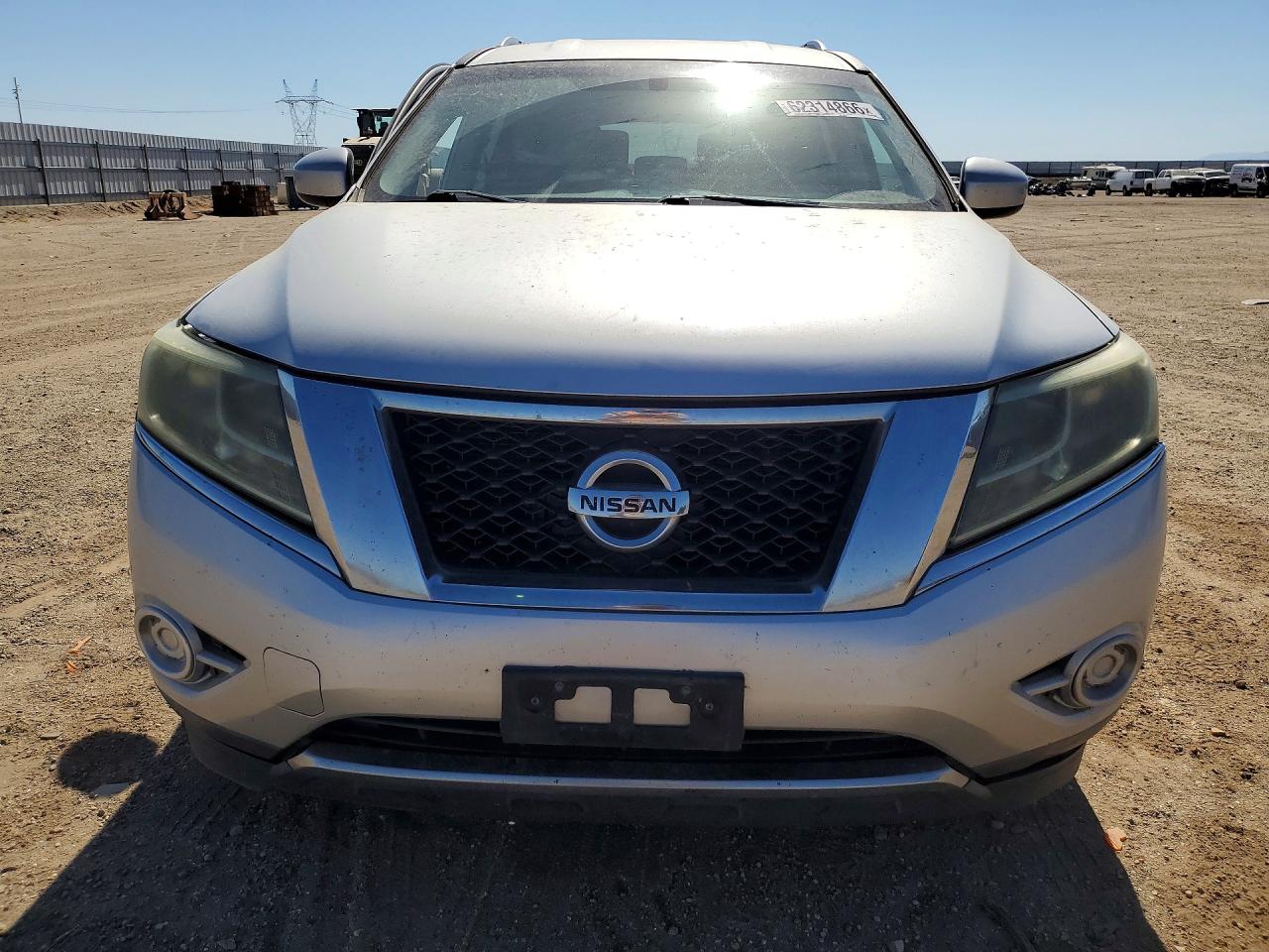 2015 Nissan Pathfinder S Silver vin: 5N1AR2MN3FC682418
