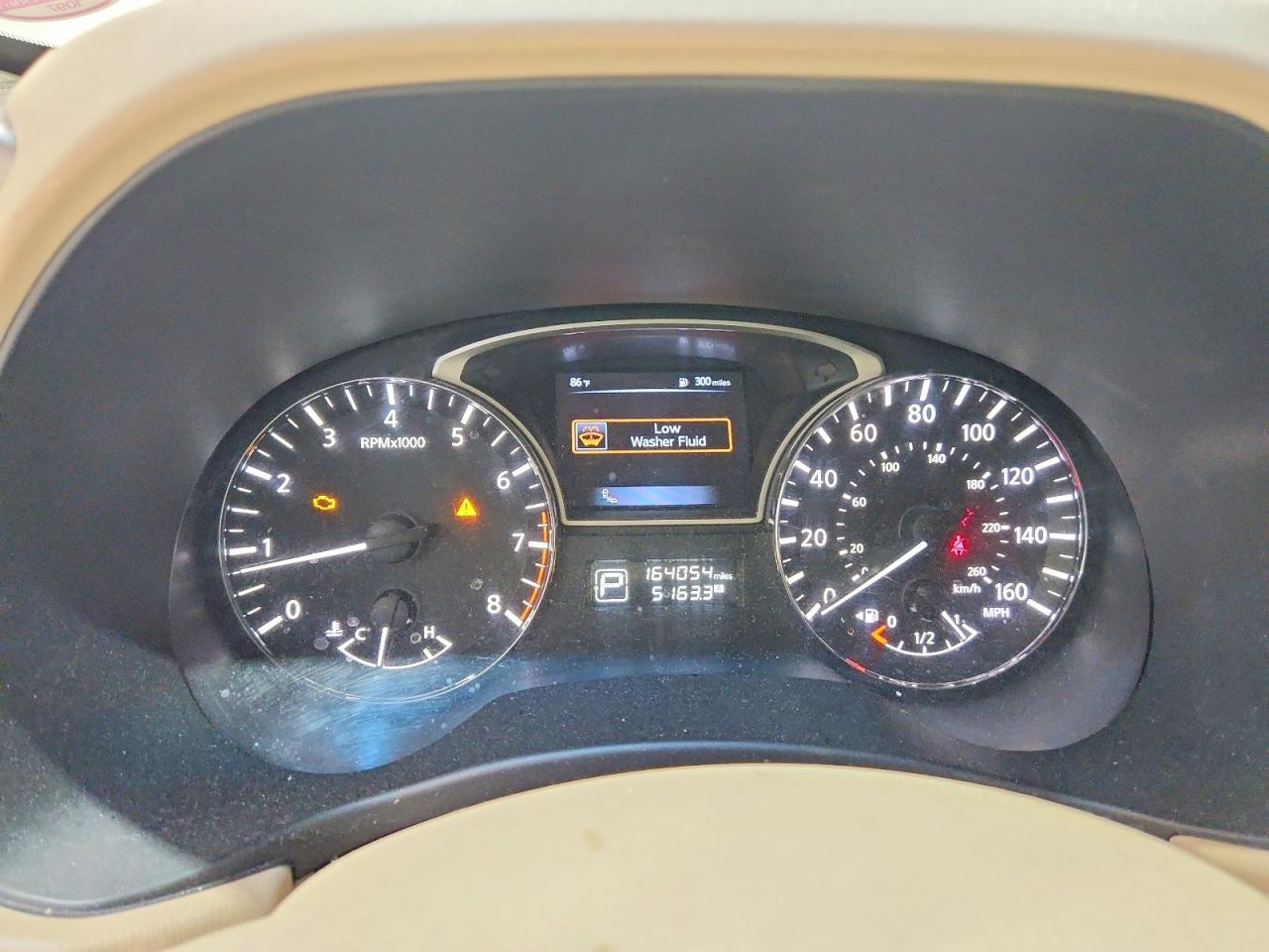 2015 Nissan Pathfinder S White vin: 5N1AR2MN3FC693242