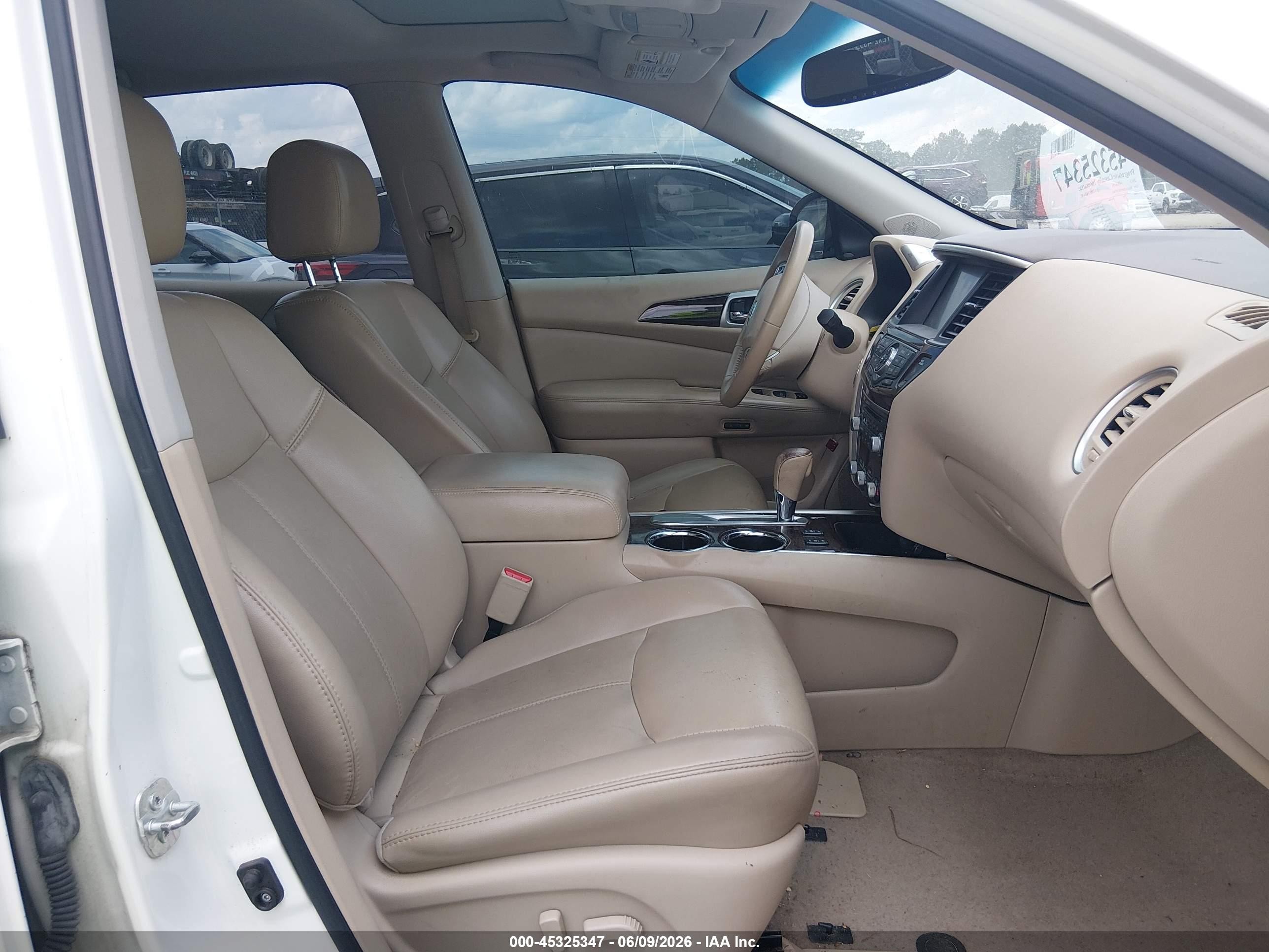 2015 Nissan Pathfinder Sl White vin: 5N1AR2MN3FC707463