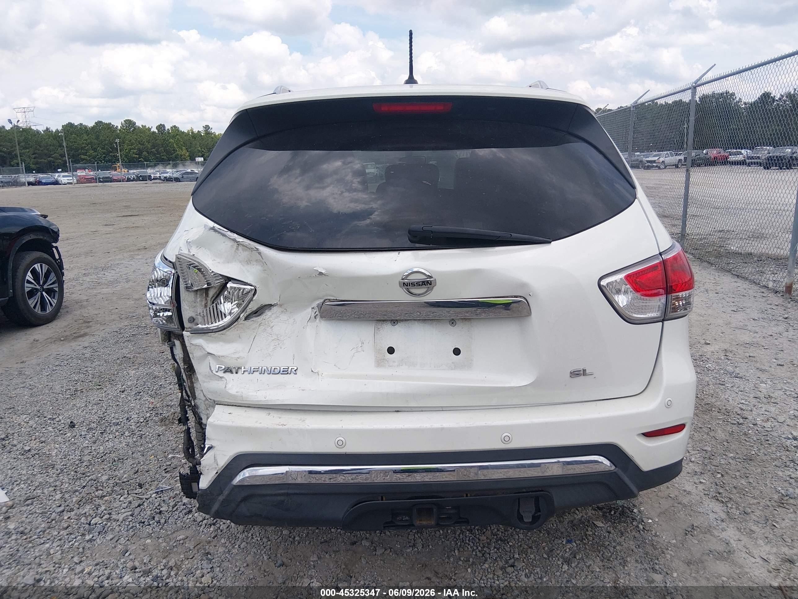 2015 Nissan Pathfinder Sl White vin: 5N1AR2MN3FC707463