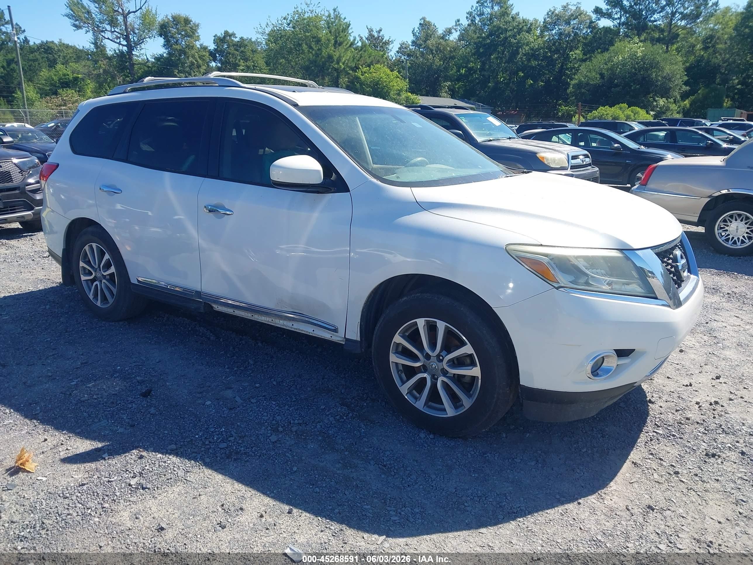 2013 Nissan Pathfinder Sl White vin: 5N1AR2MN4DC643091