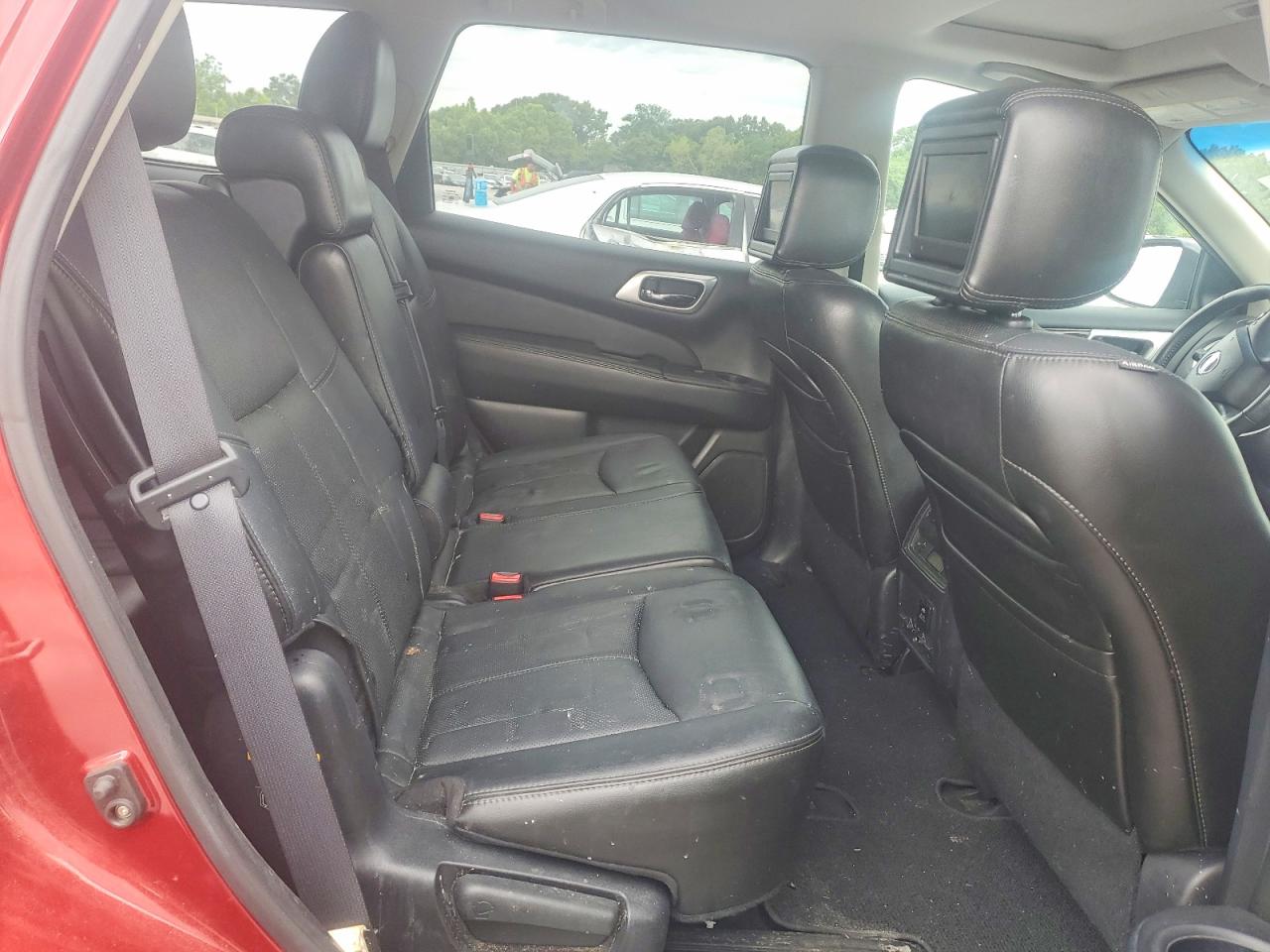 2013 Nissan Pathfinder S Red vin: 5N1AR2MN4DC645780