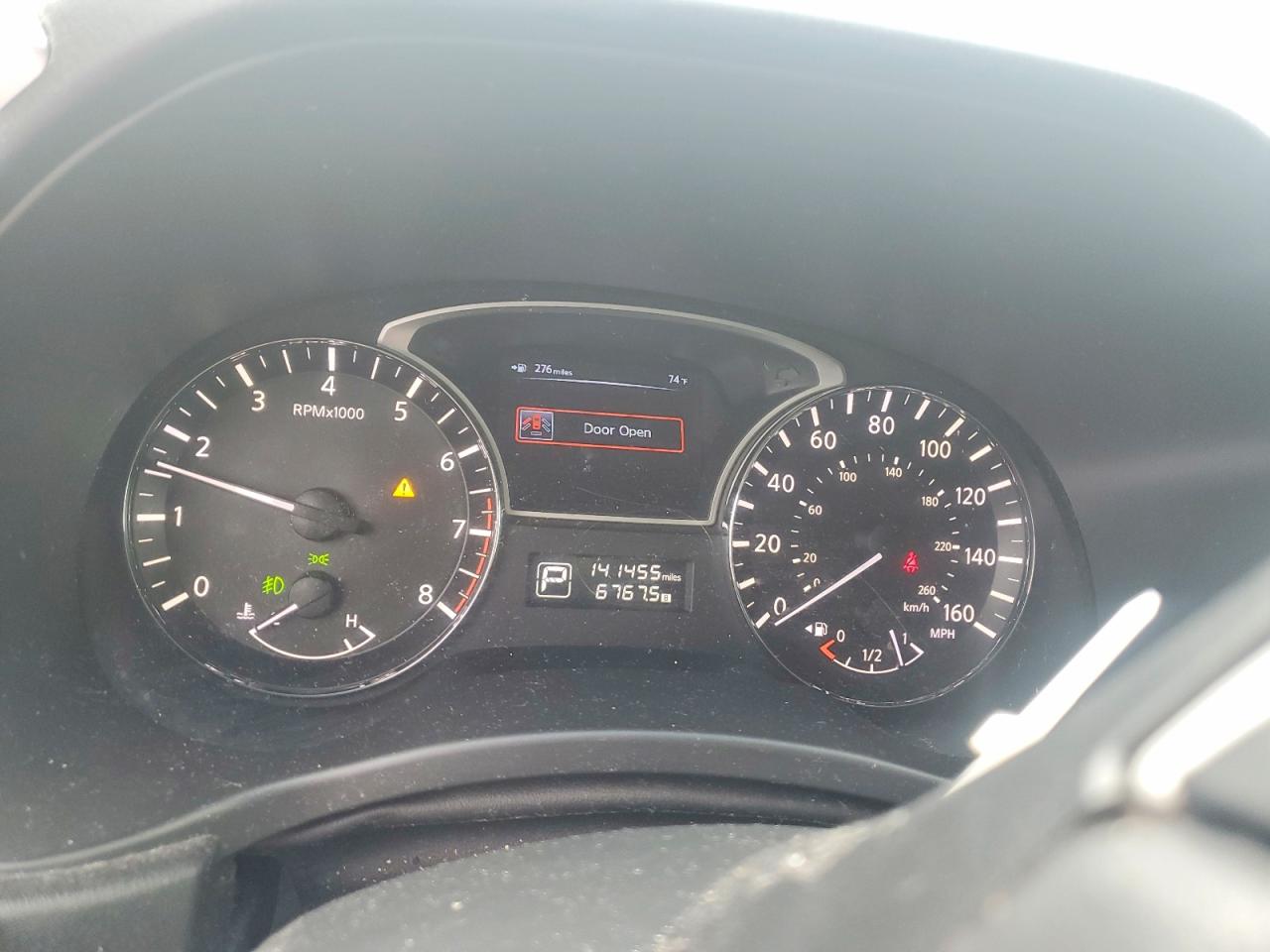 2013 Nissan Pathfinder S Red vin: 5N1AR2MN4DC645780