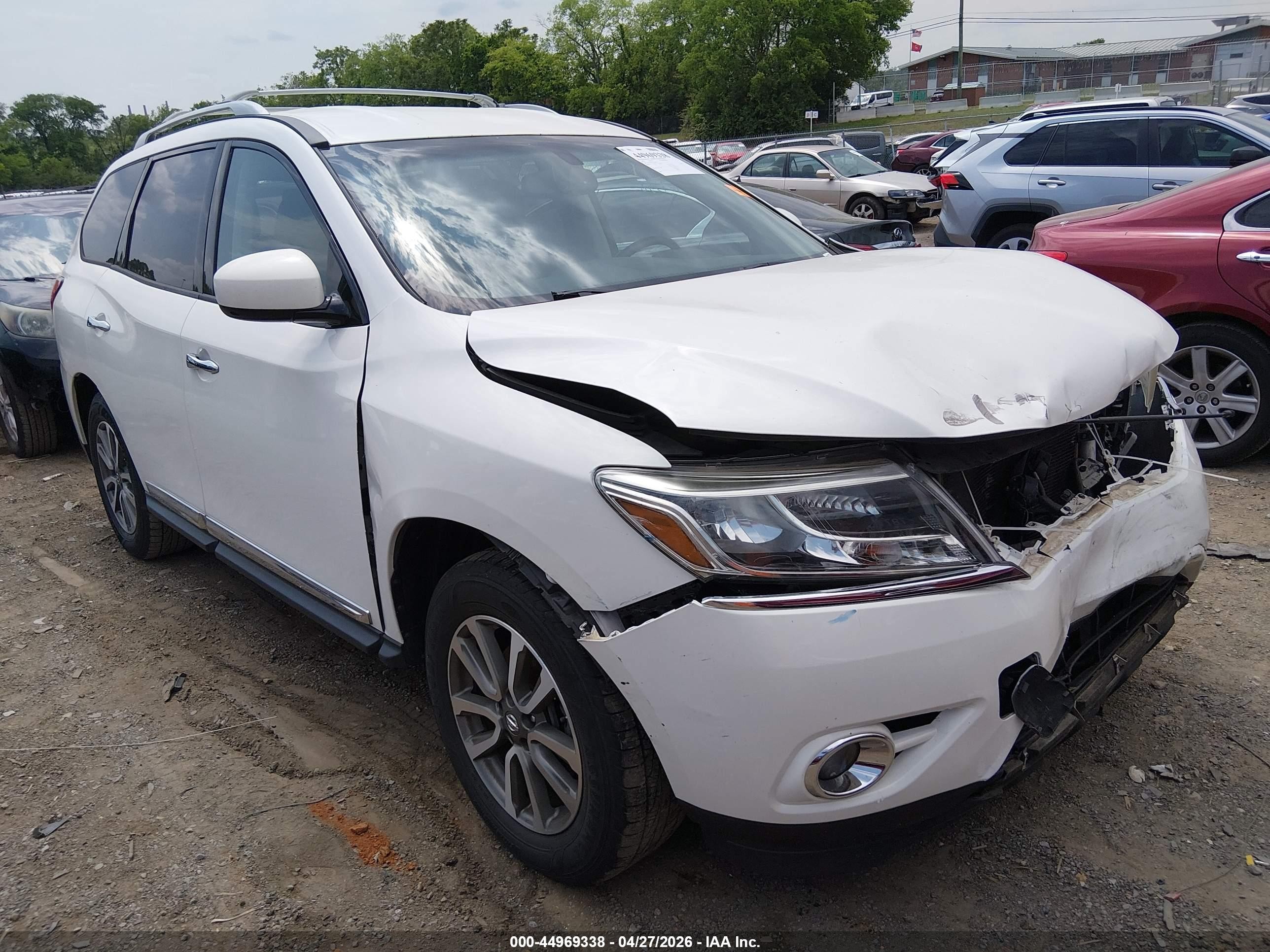 2013 Nissan Pathfinder Sl White vin: 5N1AR2MN4DC653412