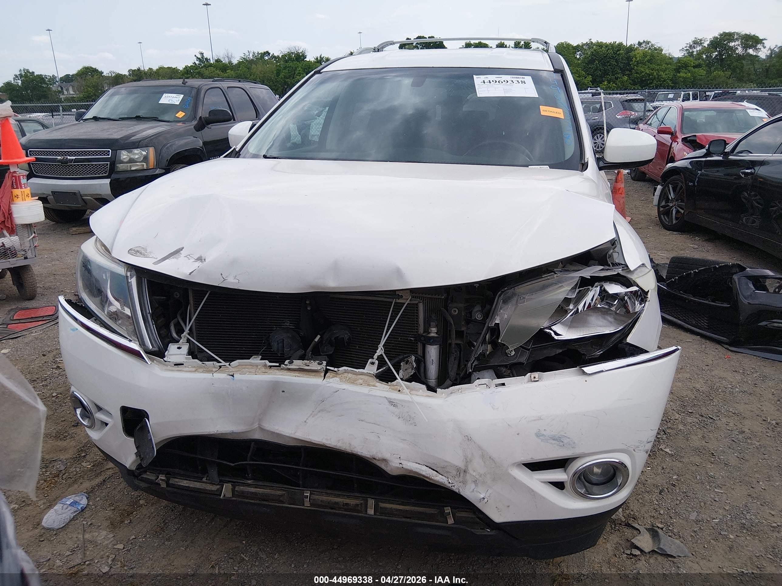 2013 Nissan Pathfinder Sl White vin: 5N1AR2MN4DC653412