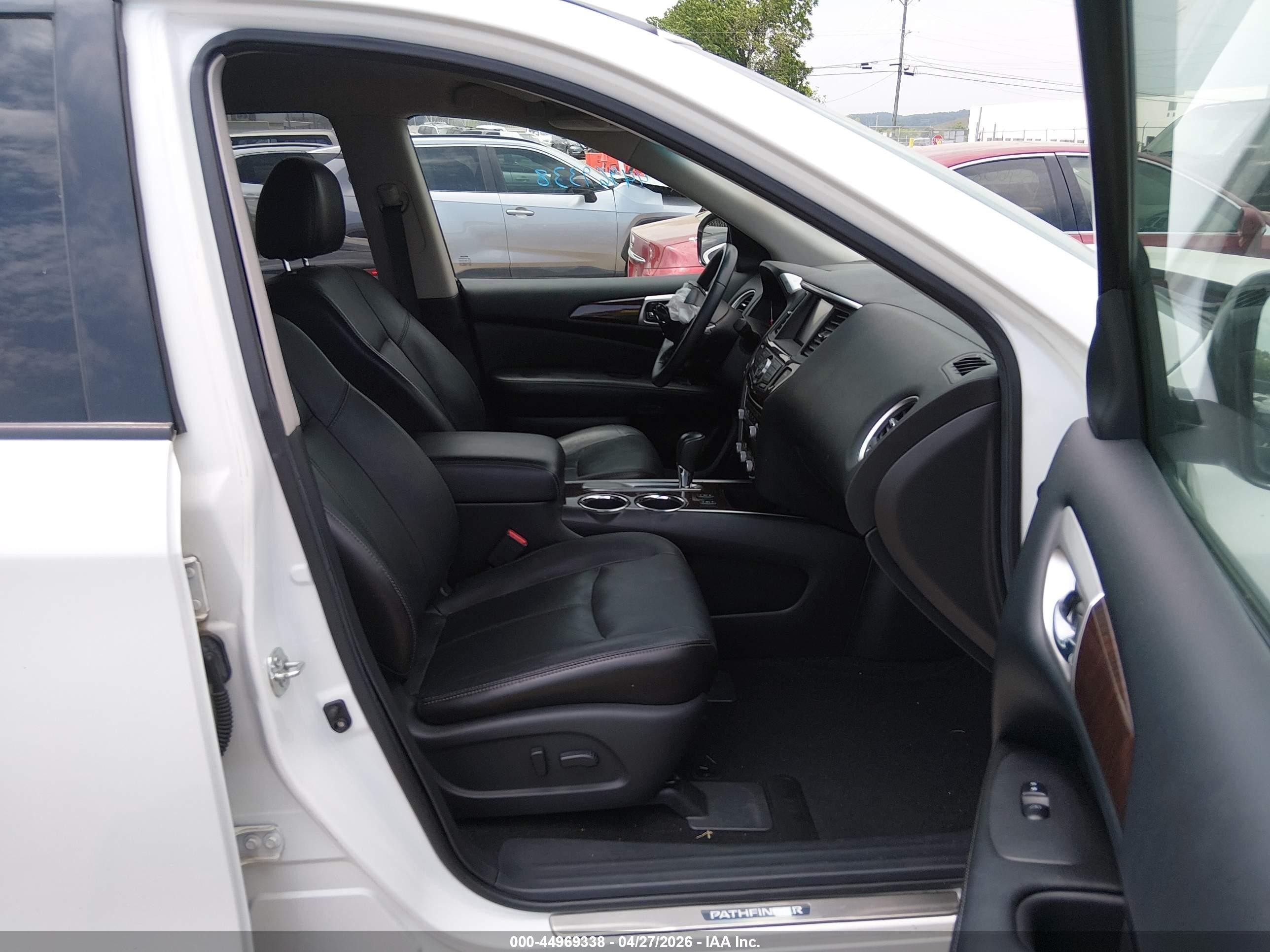 2013 Nissan Pathfinder Sl White vin: 5N1AR2MN4DC653412