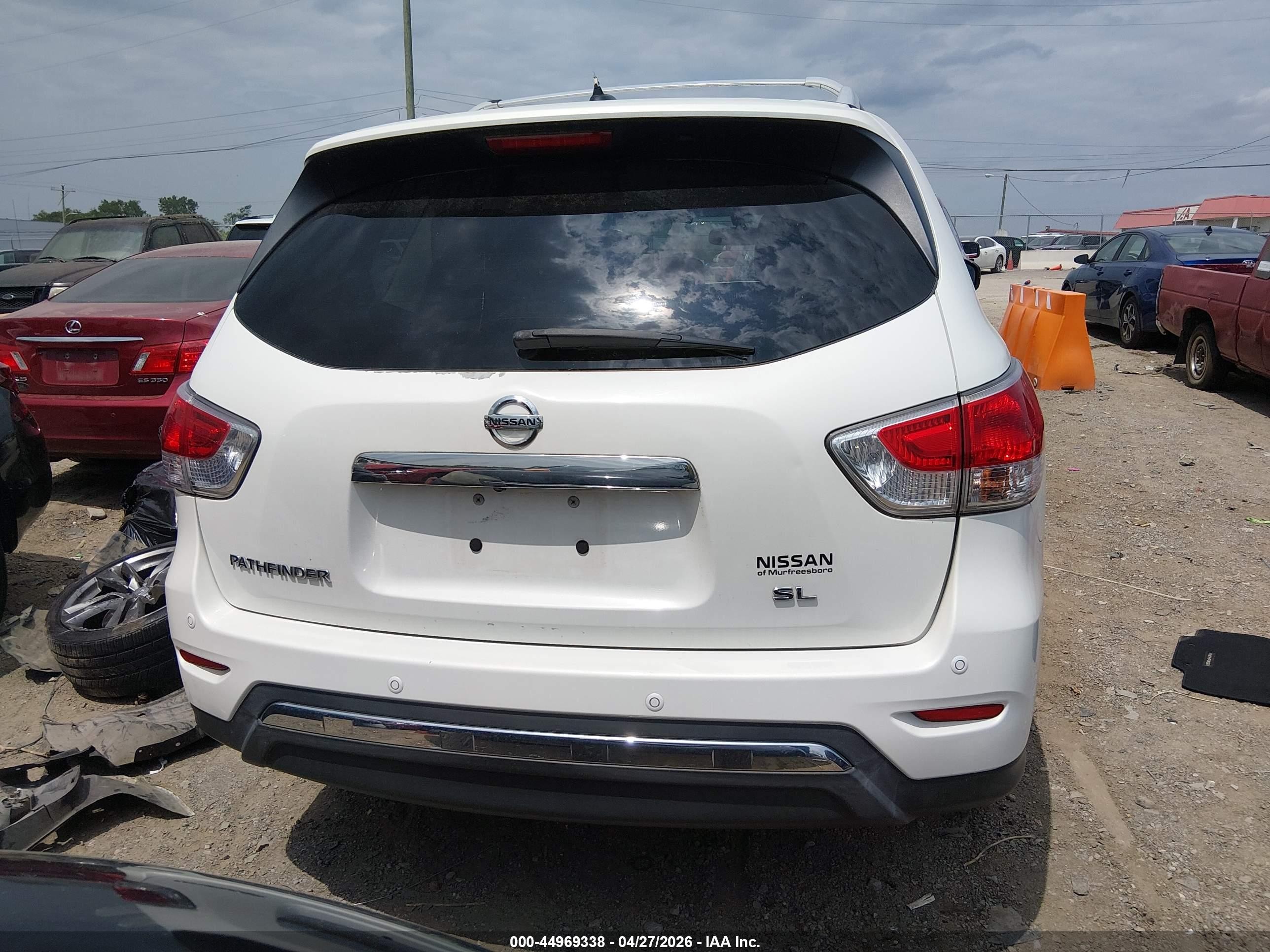 2013 Nissan Pathfinder Sl White vin: 5N1AR2MN4DC653412