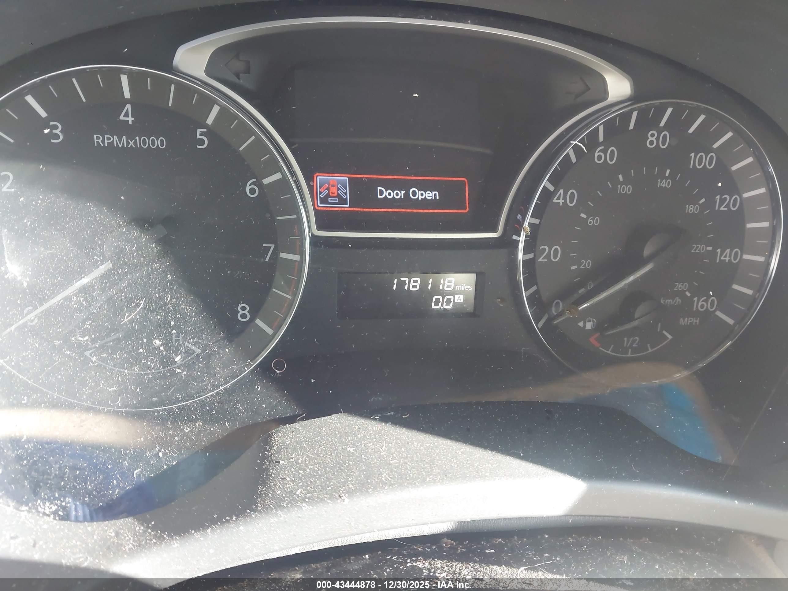 2013 Nissan Pathfinder S Белый vin: 5N1AR2MN4DC657489