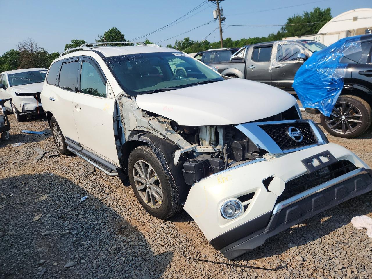 2013 Nissan Pathfinder S White vin: 5N1AR2MN4DC683011