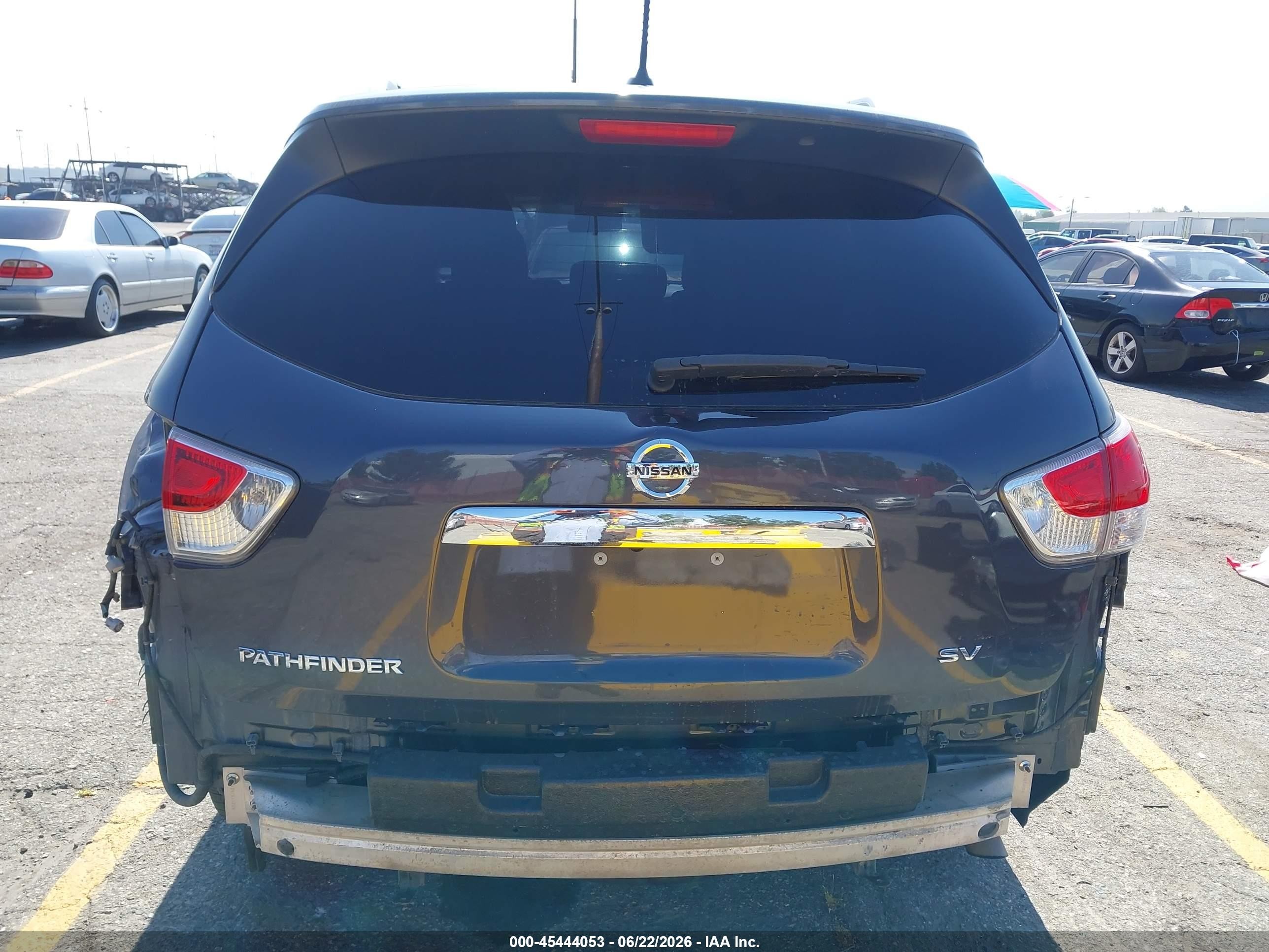 2014 Nissan Pathfinder Sv Серый vin: 5N1AR2MN4EC622081