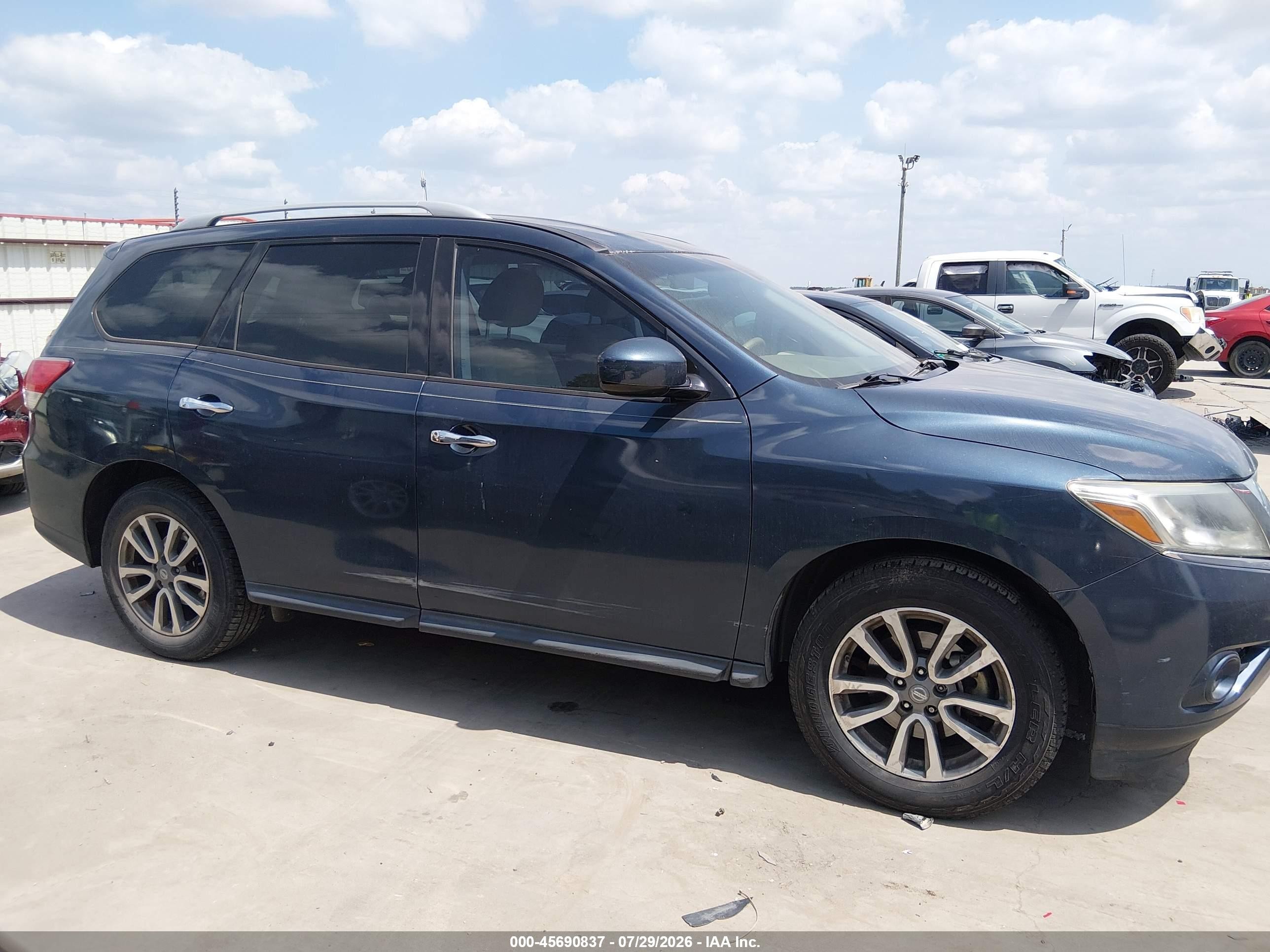 2014 Nissan Pathfinder Sv Dark Blue vin: 5N1AR2MN4EC630293