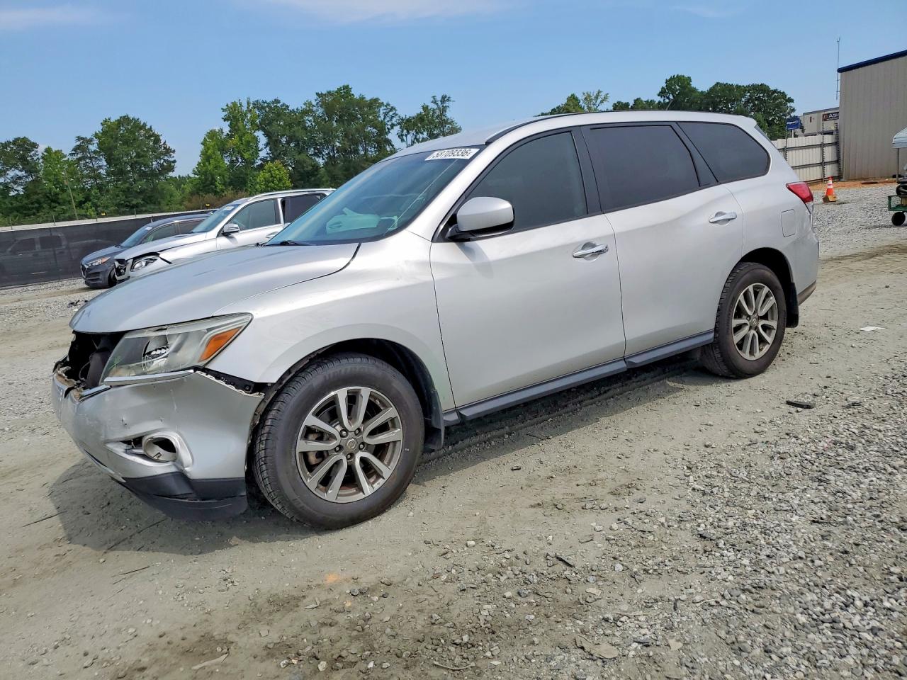 2014 Nissan Pathfinder S Silver vin: 5N1AR2MN4EC633324
