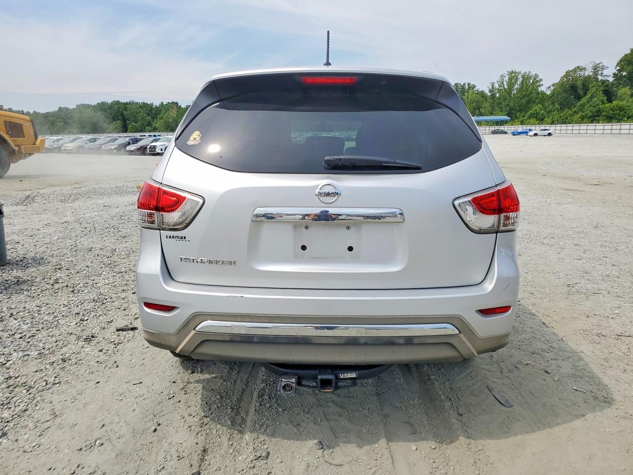 2014 Nissan Pathfinder S Silver vin: 5N1AR2MN4EC633324