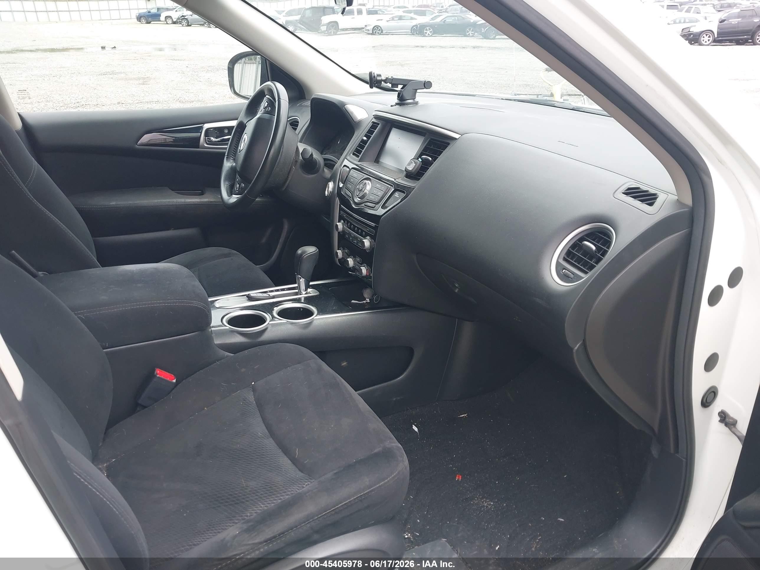 2014 Nissan Pathfinder Sv White vin: 5N1AR2MN4EC654237