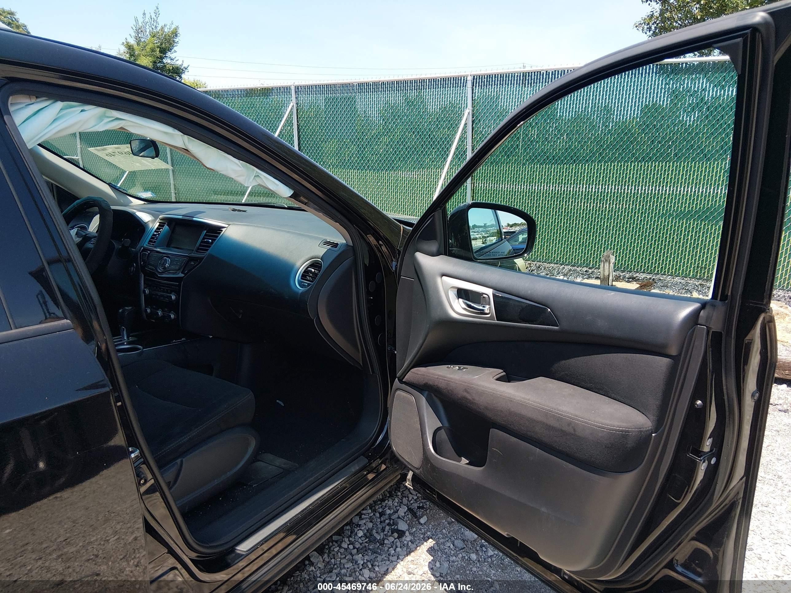 2014 Nissan Pathfinder Platinum/s/sl/sv Black vin: 5N1AR2MN4EC671510