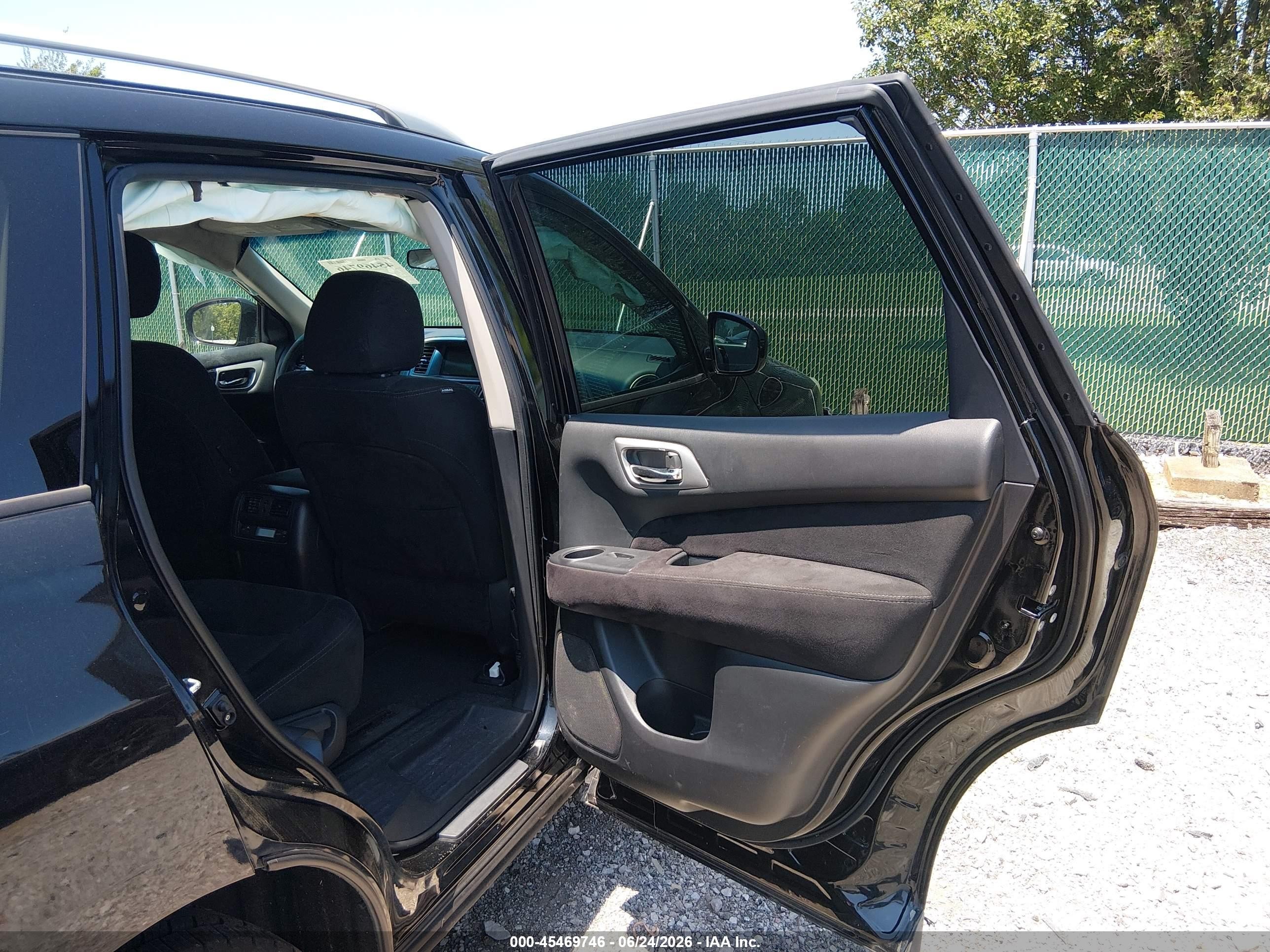 2014 Nissan Pathfinder Platinum/s/sl/sv Black vin: 5N1AR2MN4EC671510