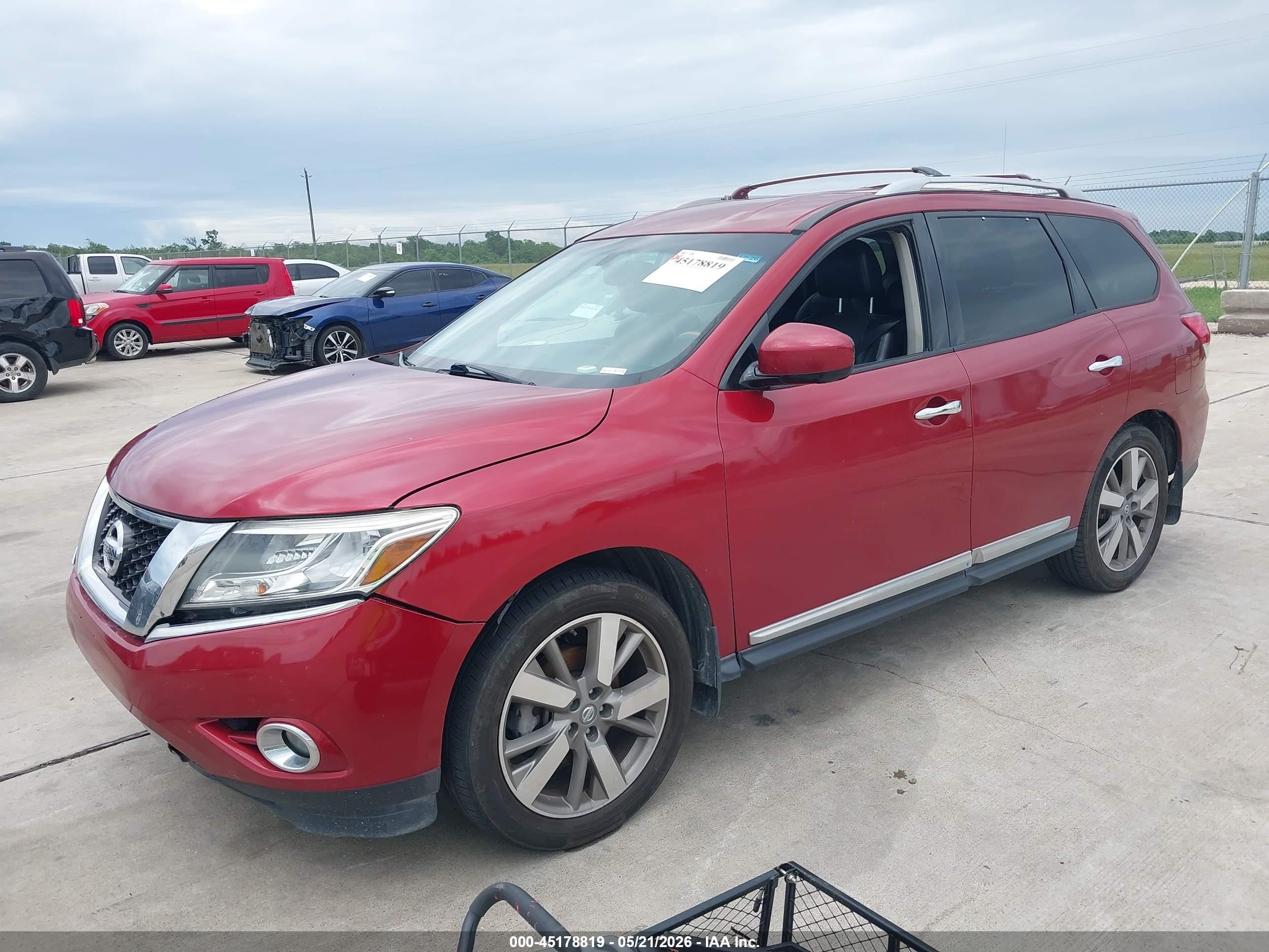 2014 Nissan Pathfinder Platinum Red vin: 5N1AR2MN4EC687738