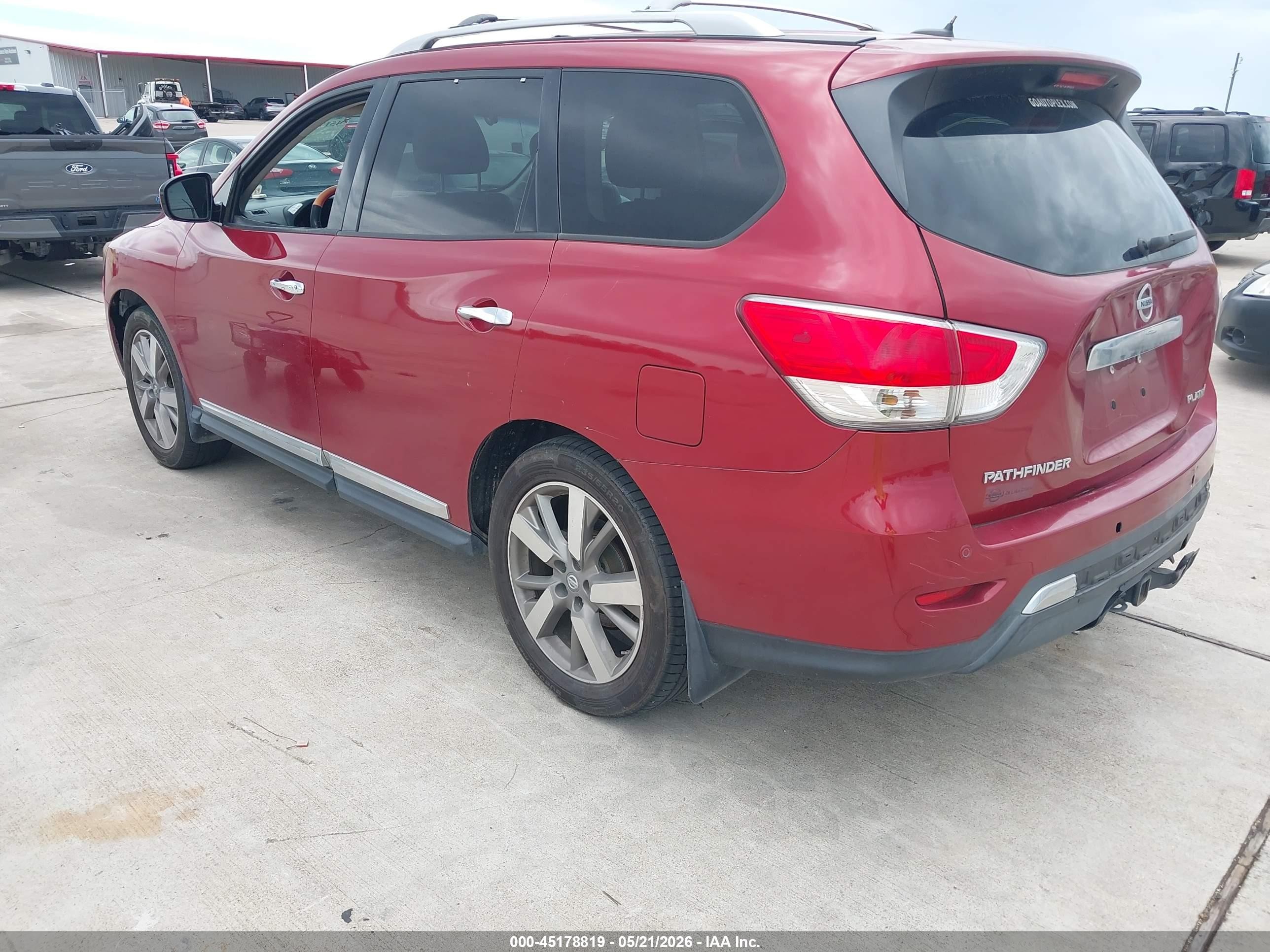 2014 Nissan Pathfinder Platinum Red vin: 5N1AR2MN4EC687738