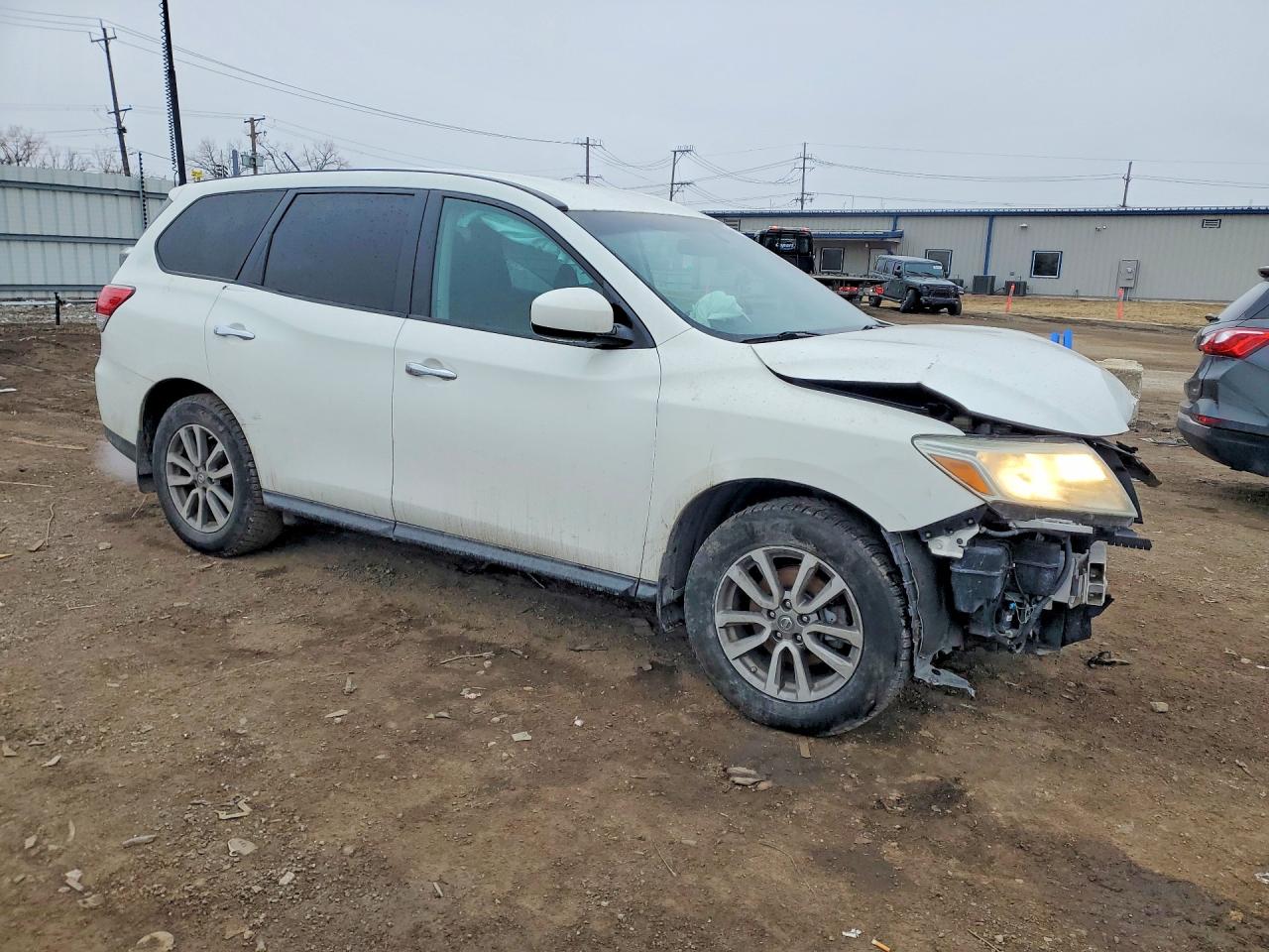2014 Nissan Pathfinder S White vin: 5N1AR2MN4EC709656