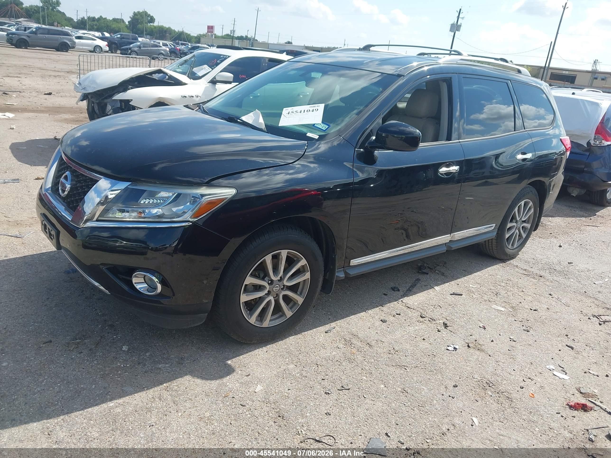 2014 Nissan Pathfinder Sl Черный vin: 5N1AR2MN4EC711522